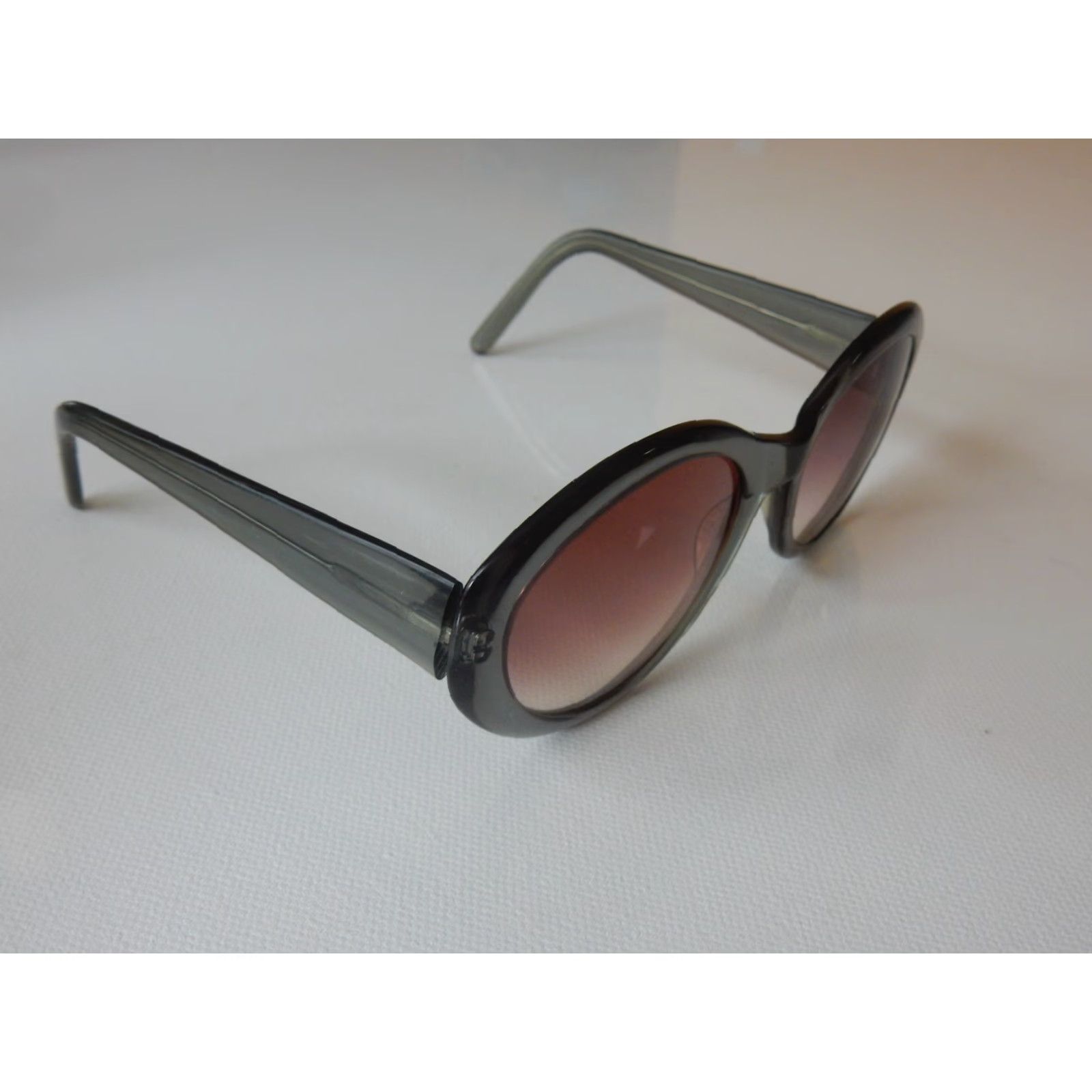 Calvin Klein Calvin Klein Sunglasses Women Gray Frame Sunglasses, Women, Calvin Klein, Gray, Sunglasses, Calvin Klein Sunglasses Women Grayframe? Size ONE SIZE - 3 Thumbnail