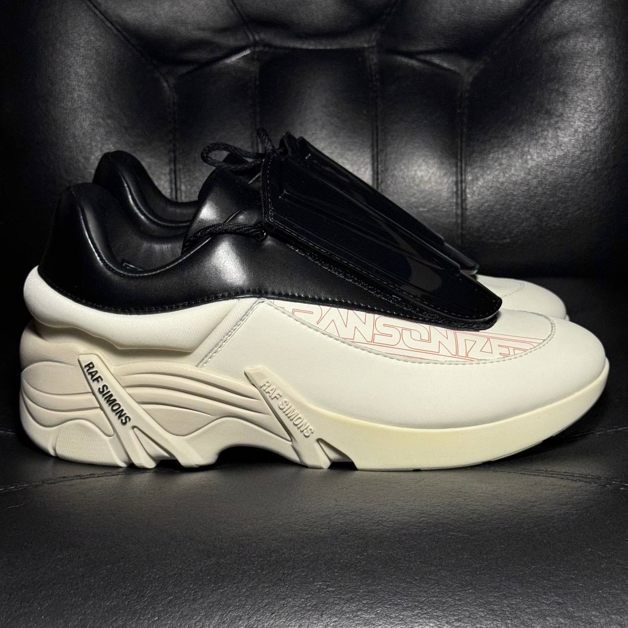 Raf Simons Raf Simons Antei White Black Size US 7 / EU 40 - 1 Thumbnail