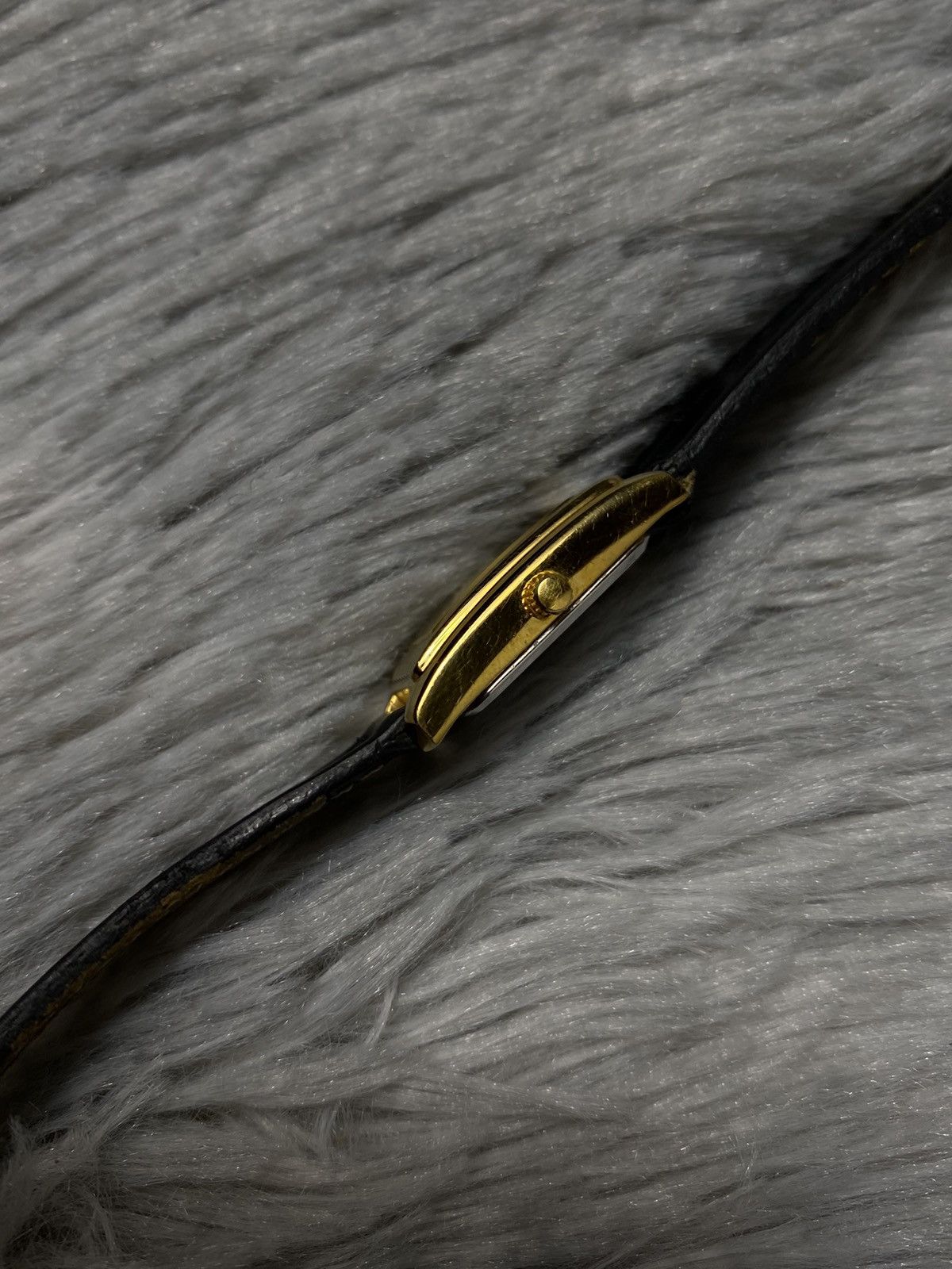 Japanese Brand × Vintage Refined Black and Gold Wristwatch | Japanese Brand Size ONE SIZE - 9 Thumbnail