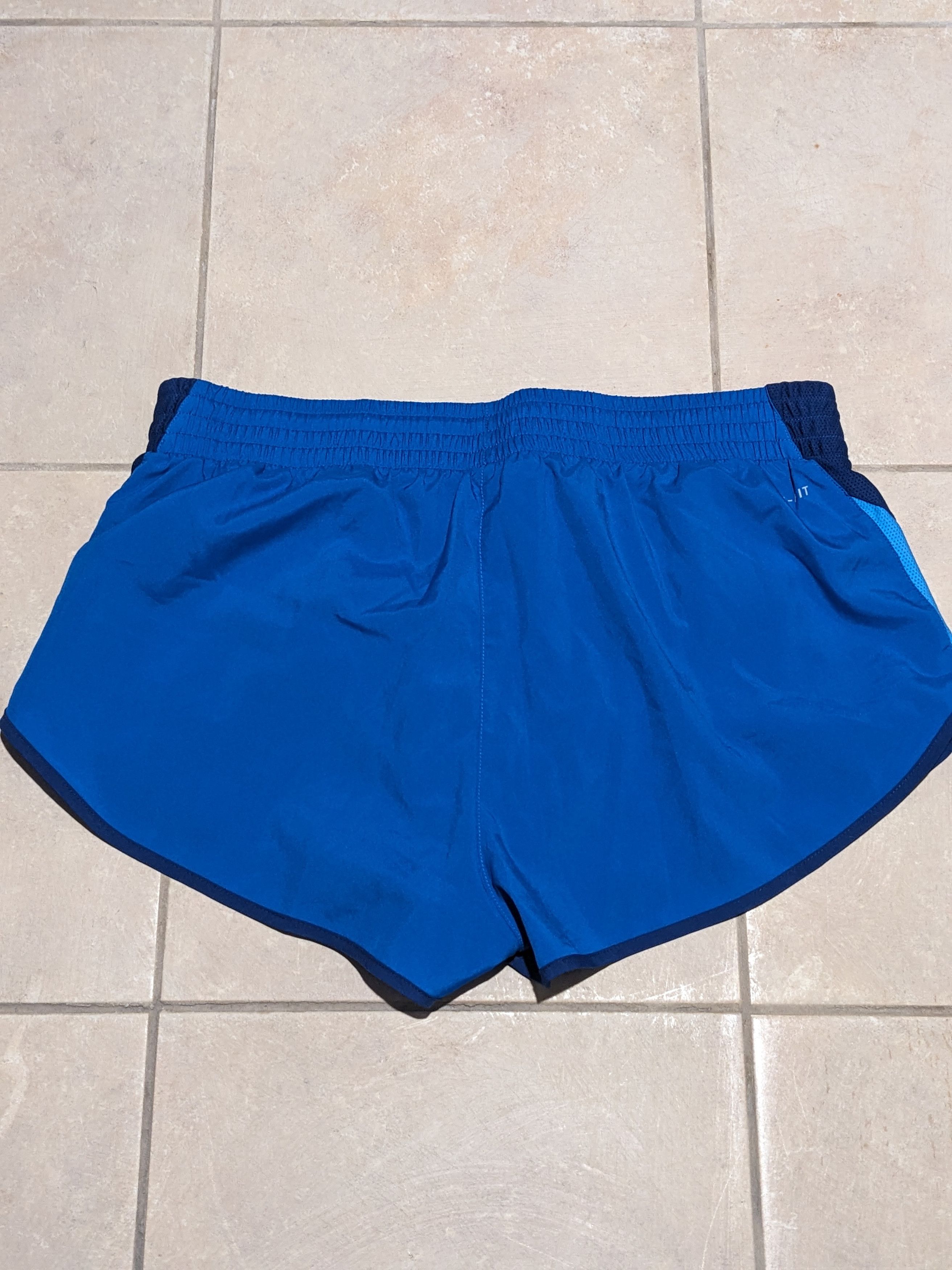 Nike × Vintage Nike Dri Fit Womans Large Blue Shorts Size 30" / US 8 / IT 44 - 5 Thumbnail