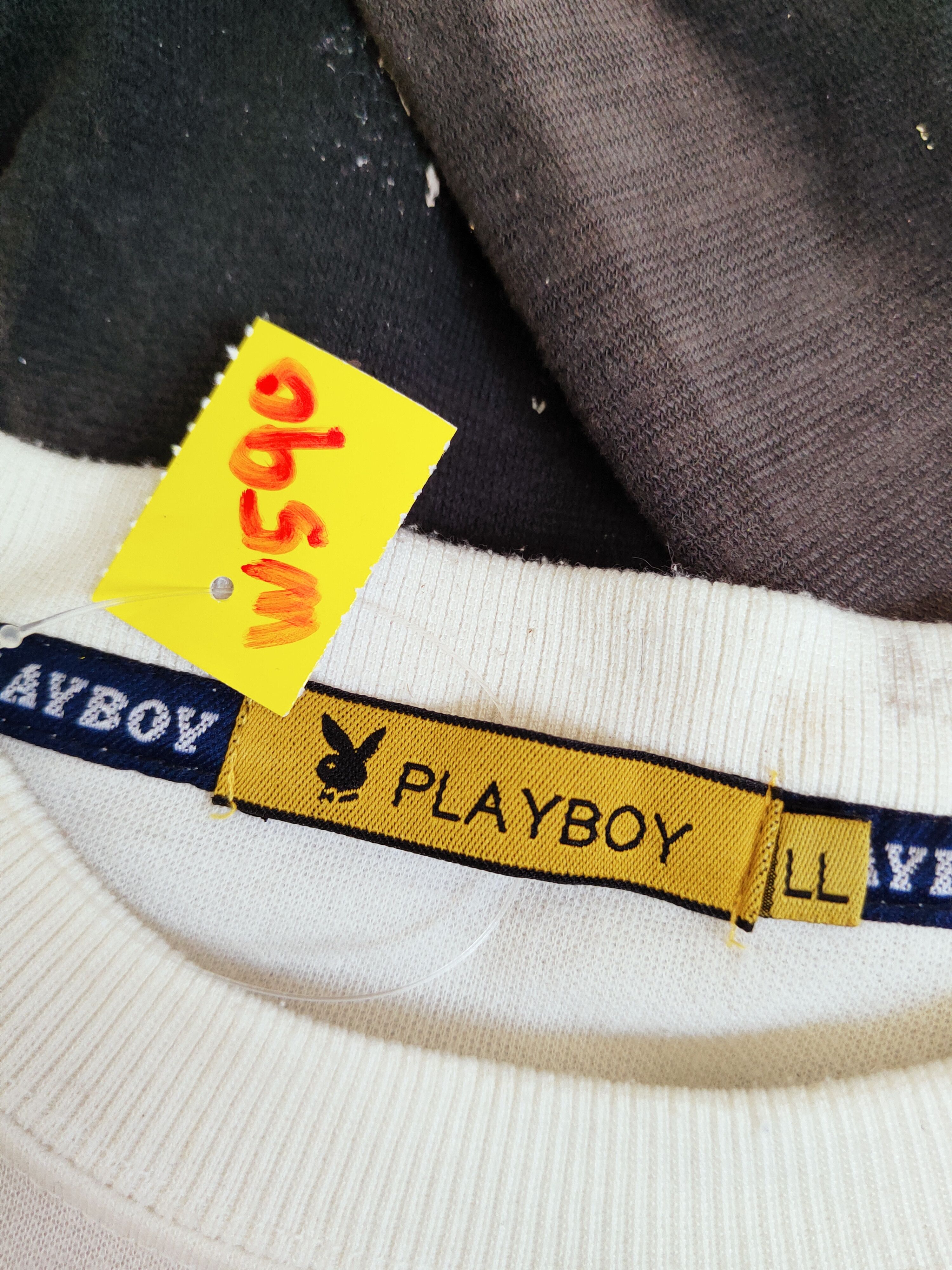 Playboy Playboy vintage White Short Sleeve T-shirts #W590 Size US L / EU 52-54 / 3 - 6 Thumbnail