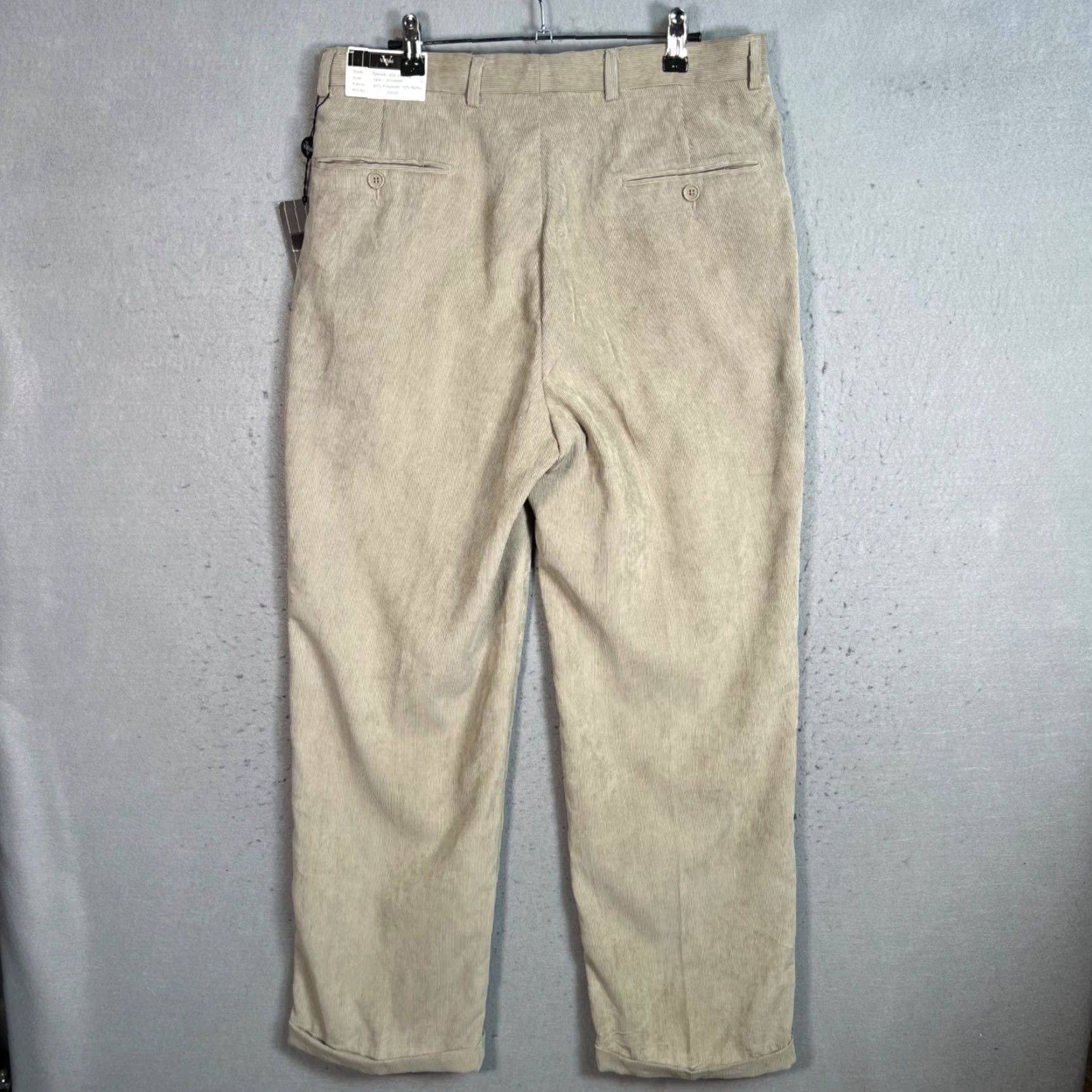 Vintage Villini Beige Pleated Trousers Mens Size 34 x 30 Polyester Blend Dress Pants Size US 34 / EU 50 - 2 Thumbnail
