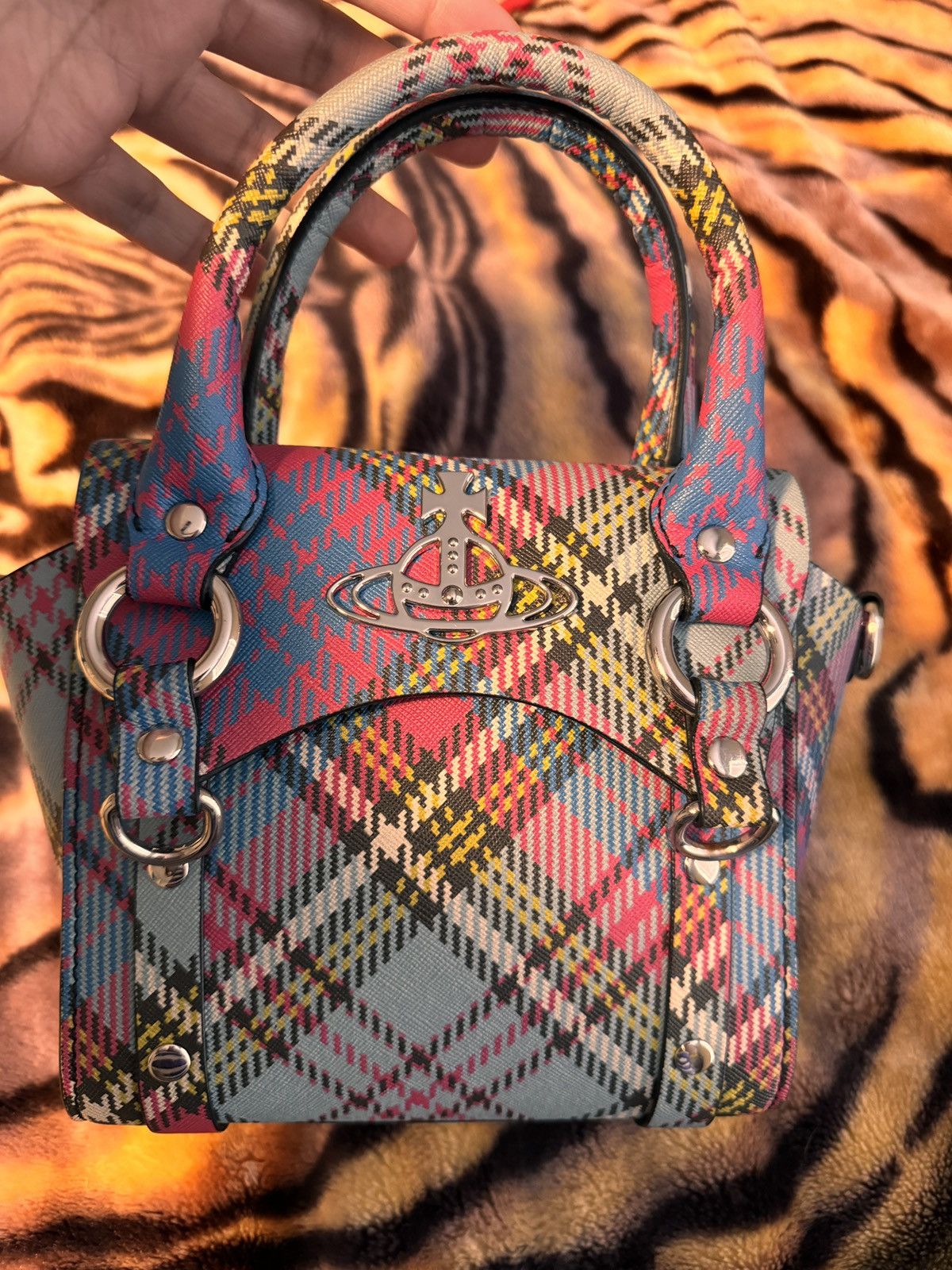 Vivienne Westwood Vivienne Westwood pink tartan purse Size ONE SIZE - 1 Thumbnail