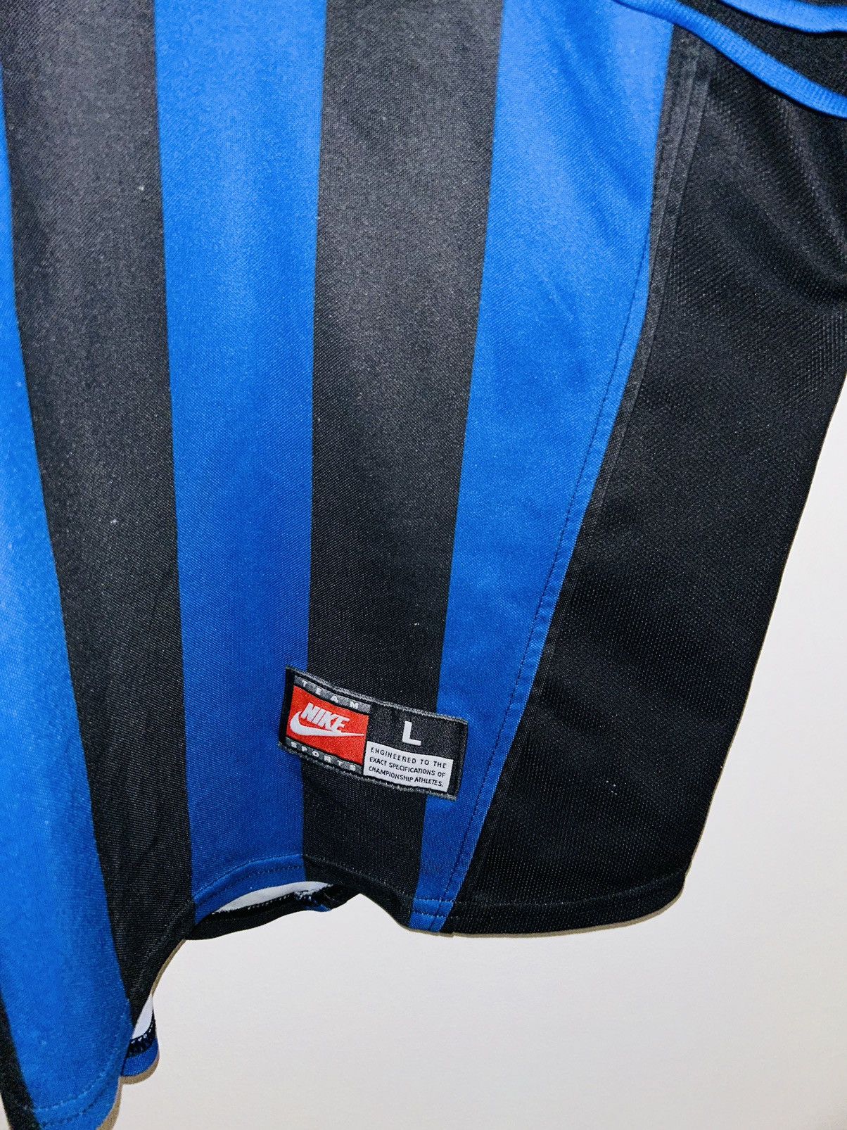 Nike Inter milan 1998/00 home jersey Size US L / EU 52-54 / 3 - 6 Thumbnail