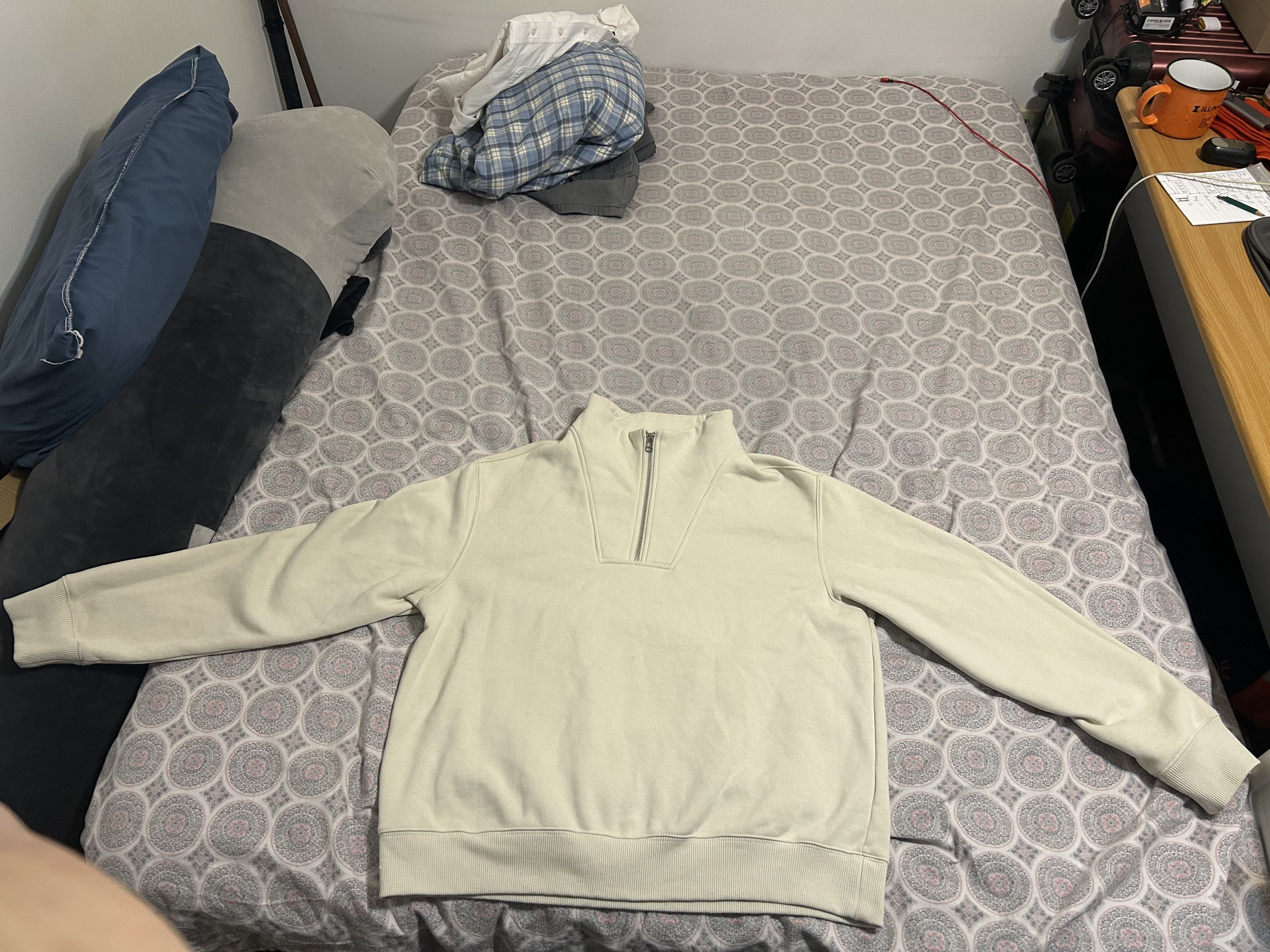 H&M H&M REGULAR FIT HALF-ZIP SWEATSHIRT Size US XL / EU 56 / 4 - 1 Thumbnail