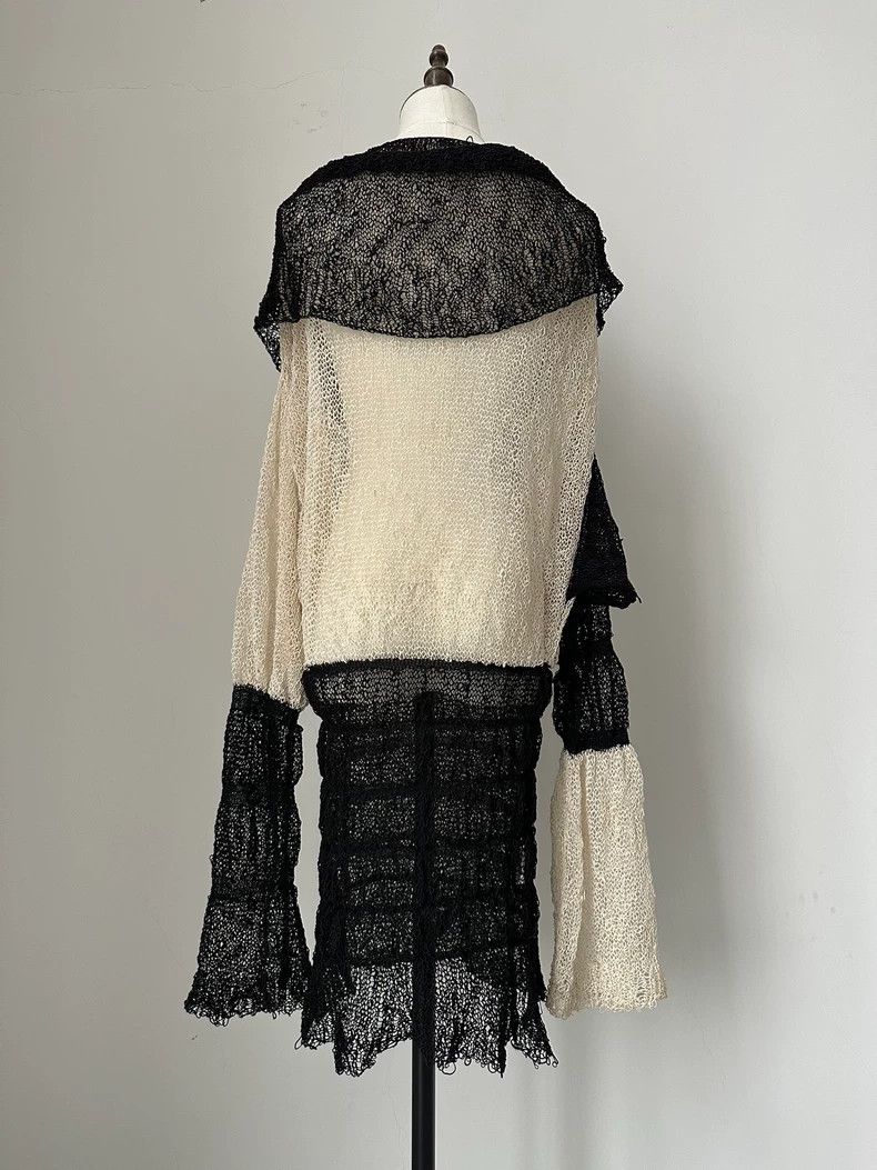 Issey Miyake Issey Miyake Black and white pullover top Size S / US 4 / IT 40 - 8 Thumbnail