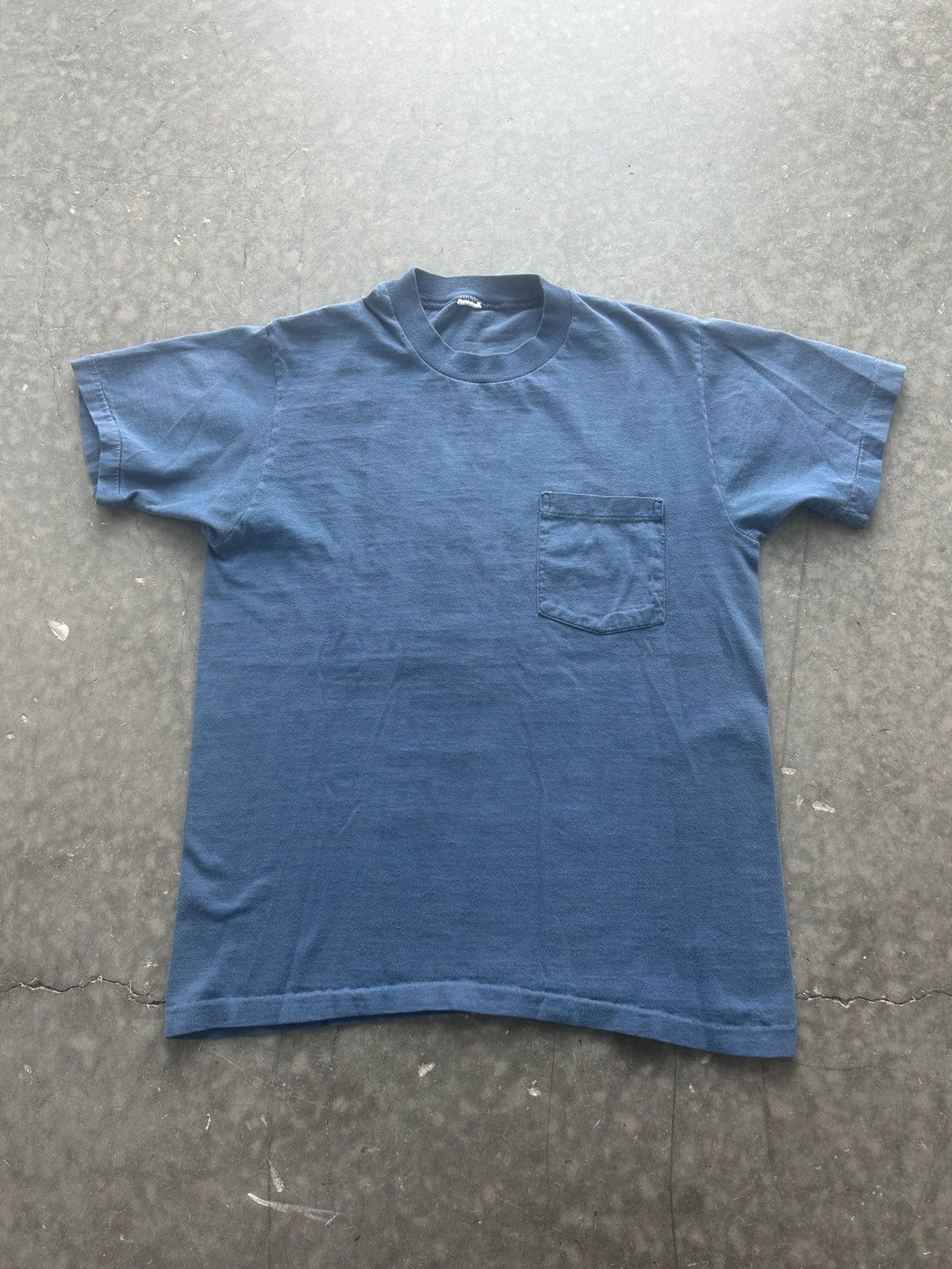 Vintage Vintage 80s Peabodys Night Club Graphic Tee Selvedge Pocket Size US M / EU 48-50 / 2 - 4 Thumbnail