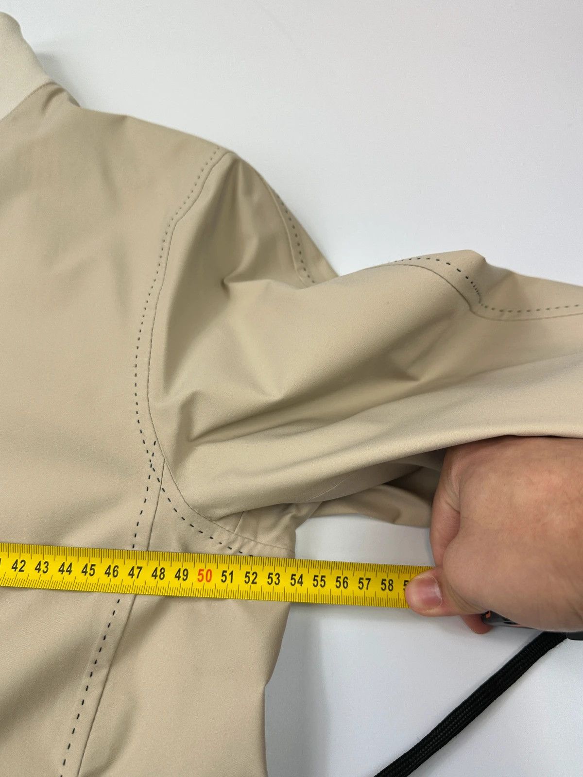 Prada Prada Sport FW2000 Beige Gore-Tex Nylon Jacket Size US M / EU 48-50 / 2 - 14 Thumbnail
