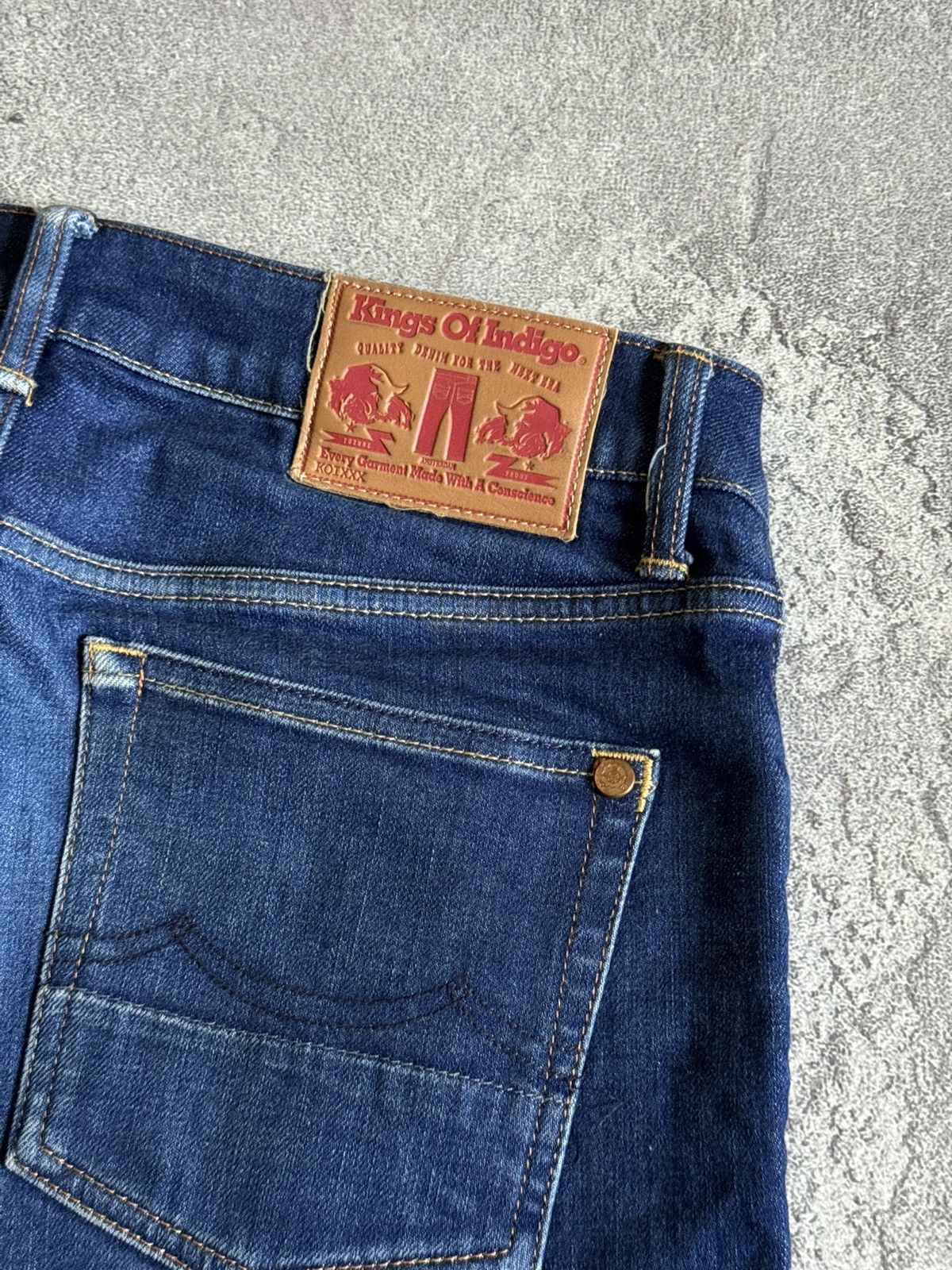Kings Of Indigo Kings Of Indigo 32/32 tapered denim pants trousers jeans Size US 32 / EU 48 - 4 Thumbnail