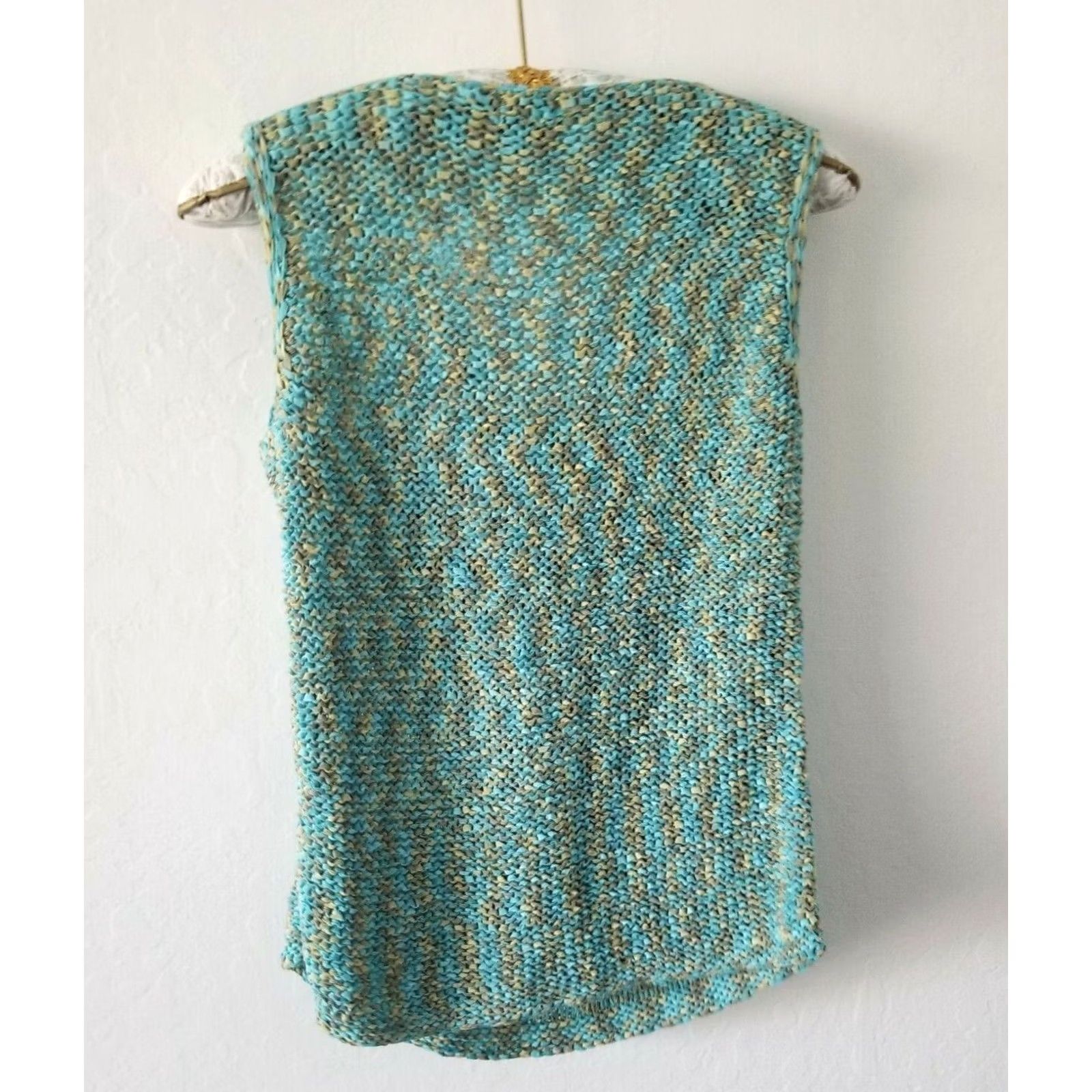 Vintage Sigrid Olsen Sport Tank Top Womens Medium Split Neck Sleeveless Knit Blue Green V-Neck Sleeveless Pullover Casual Size M / US 6-8 / IT 42-44 - 2 Thumbnail
