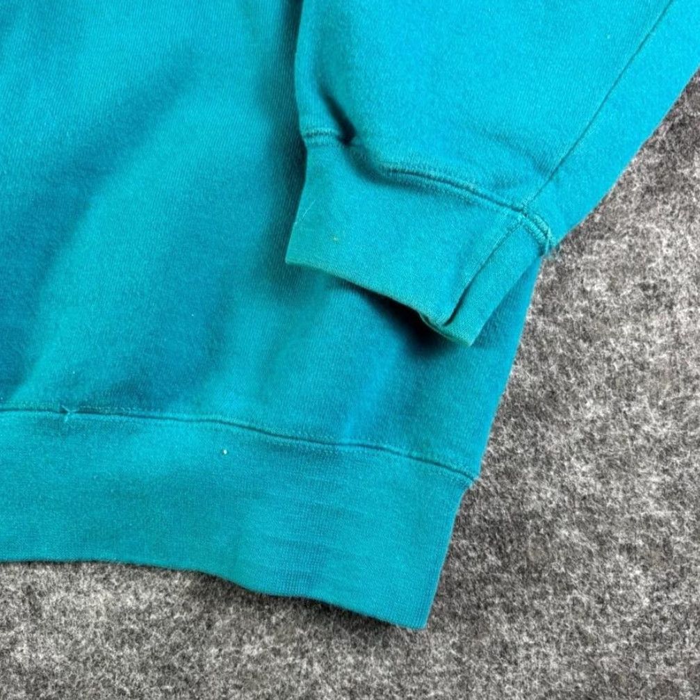CO VINTAGE LEVI STRAUSS & CO SWEATSHIRT TEAL CREWNECK MADE IN USA SIZE L 90s Size US L / EU 52-54 / 3 - 7 Thumbnail