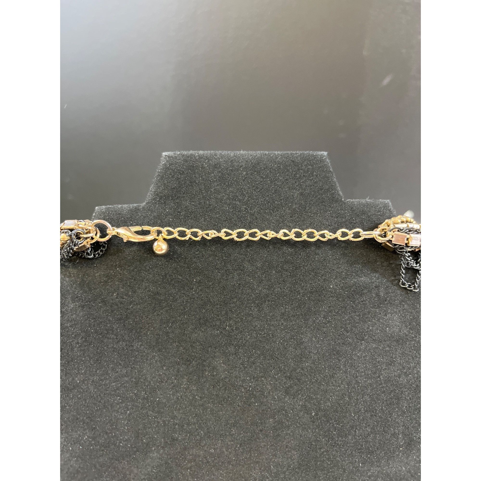 Other Vintage Womens Gold & Black 10 Strand Chain Necklace SKU 640 Size ONE SIZE - 6 Thumbnail