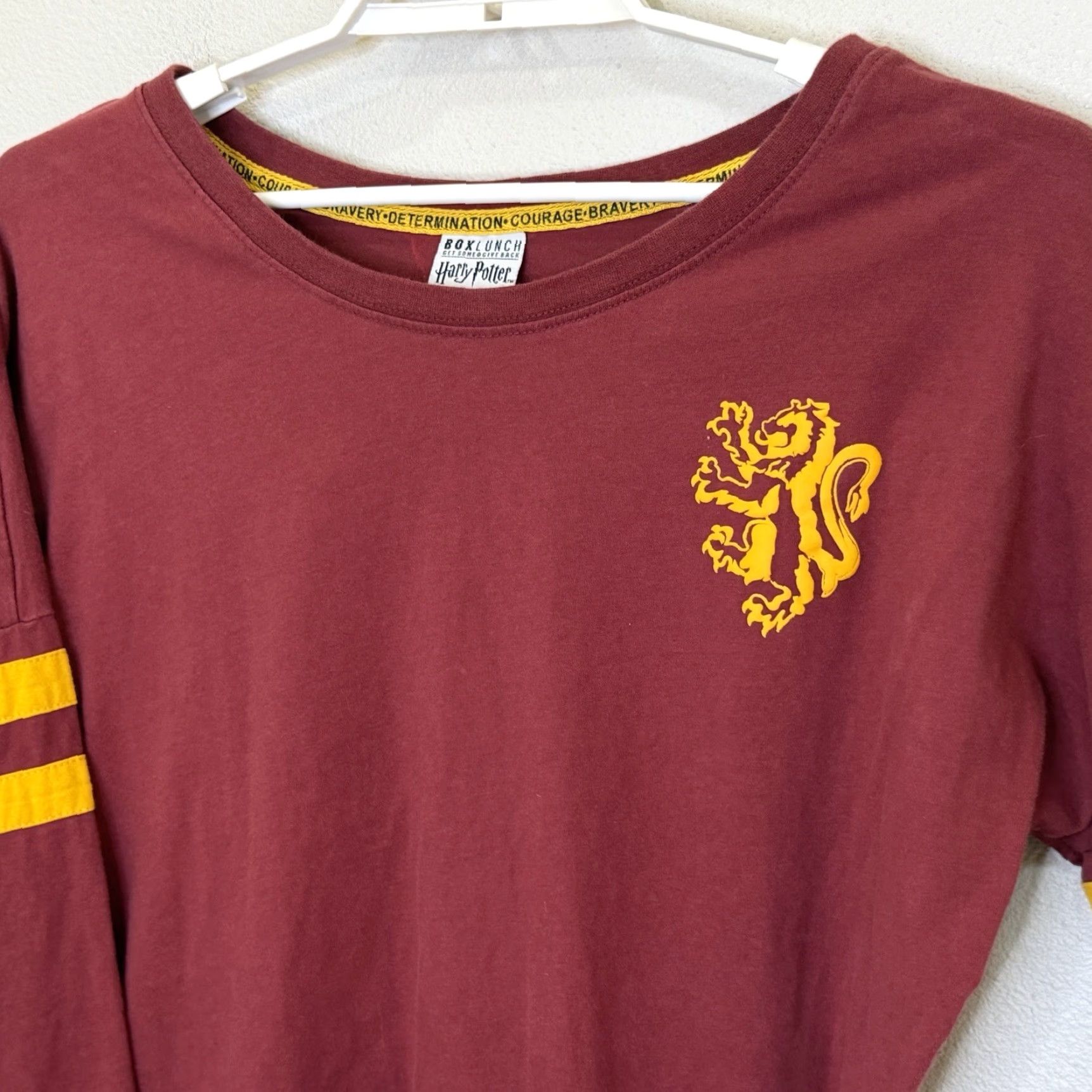 Vintage Harry Potter Spirit Jersey Womens Large Maroon Yellow Gryffindor Box Lunch Jersey Size L / US 10 / IT 46 - 2 Thumbnail