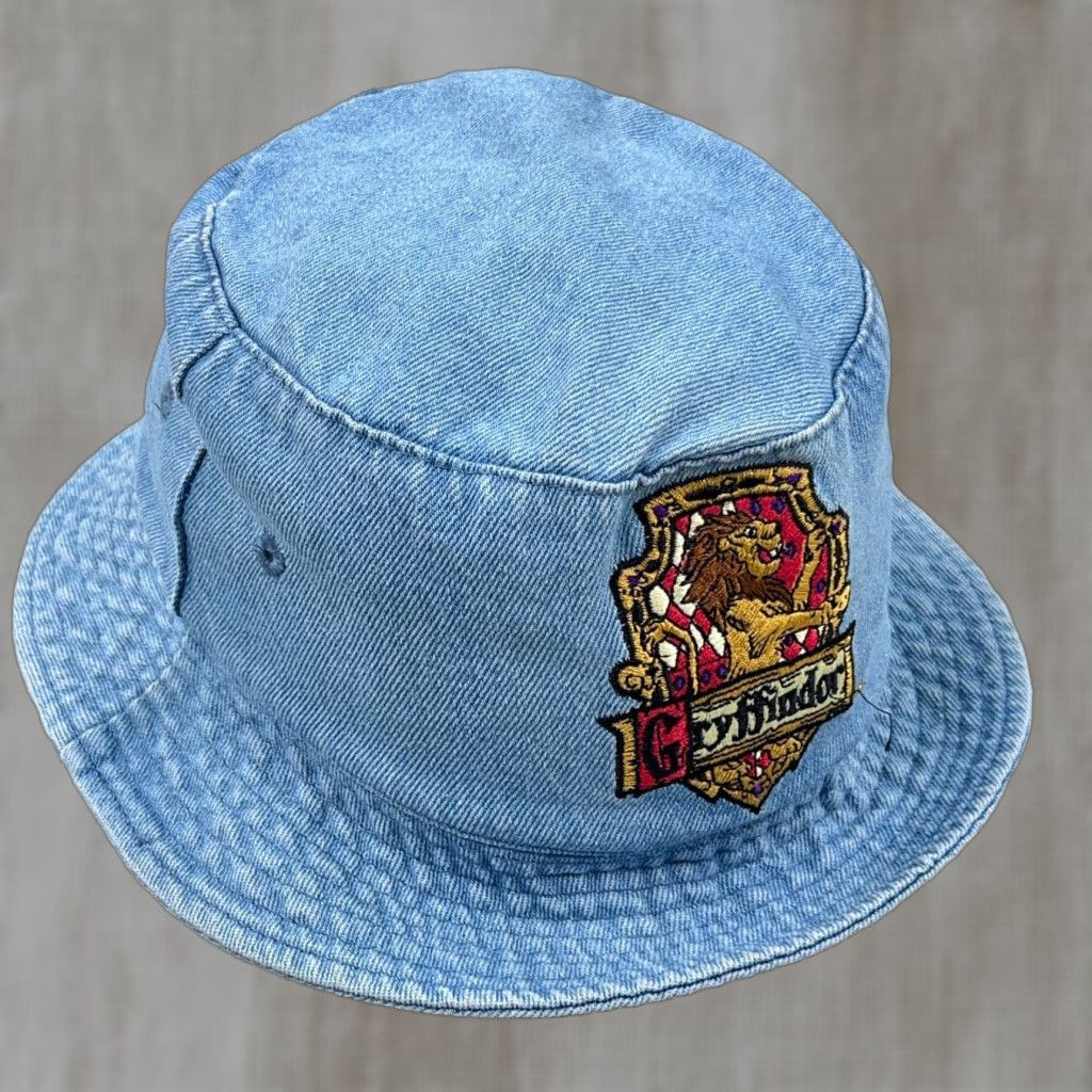 Vintage VINTAGE Harry Potter Bucket Hat Cap M Denim Blue 2001 Y2K Griffindor Mens Outdoors Retro 90s Size ONE SIZE - 1 Thumbnail