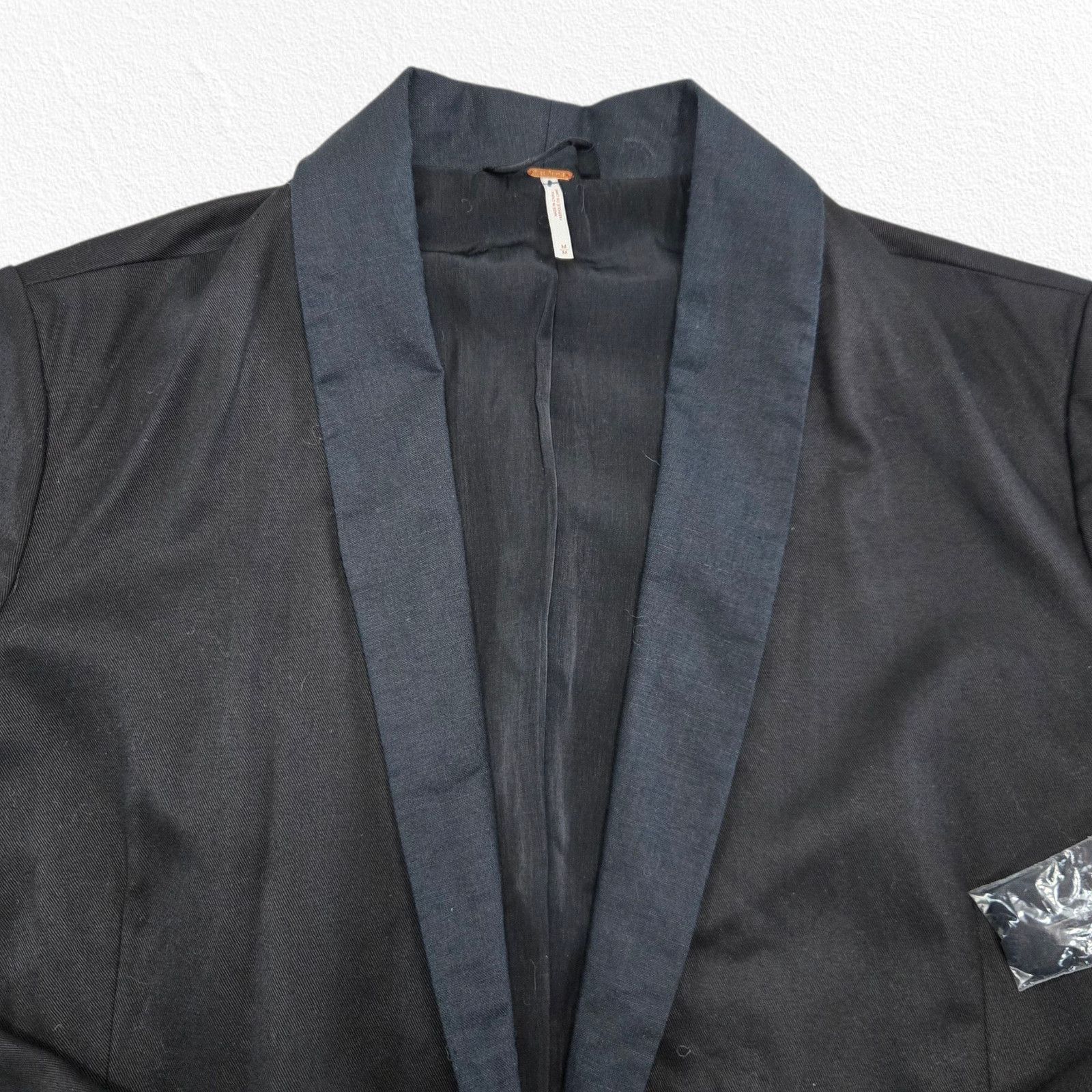 Free People Black Tencel Linen Blend Blazer Jacket Size Medium Size M / US 6-8 / IT 42-44 - 4 Thumbnail