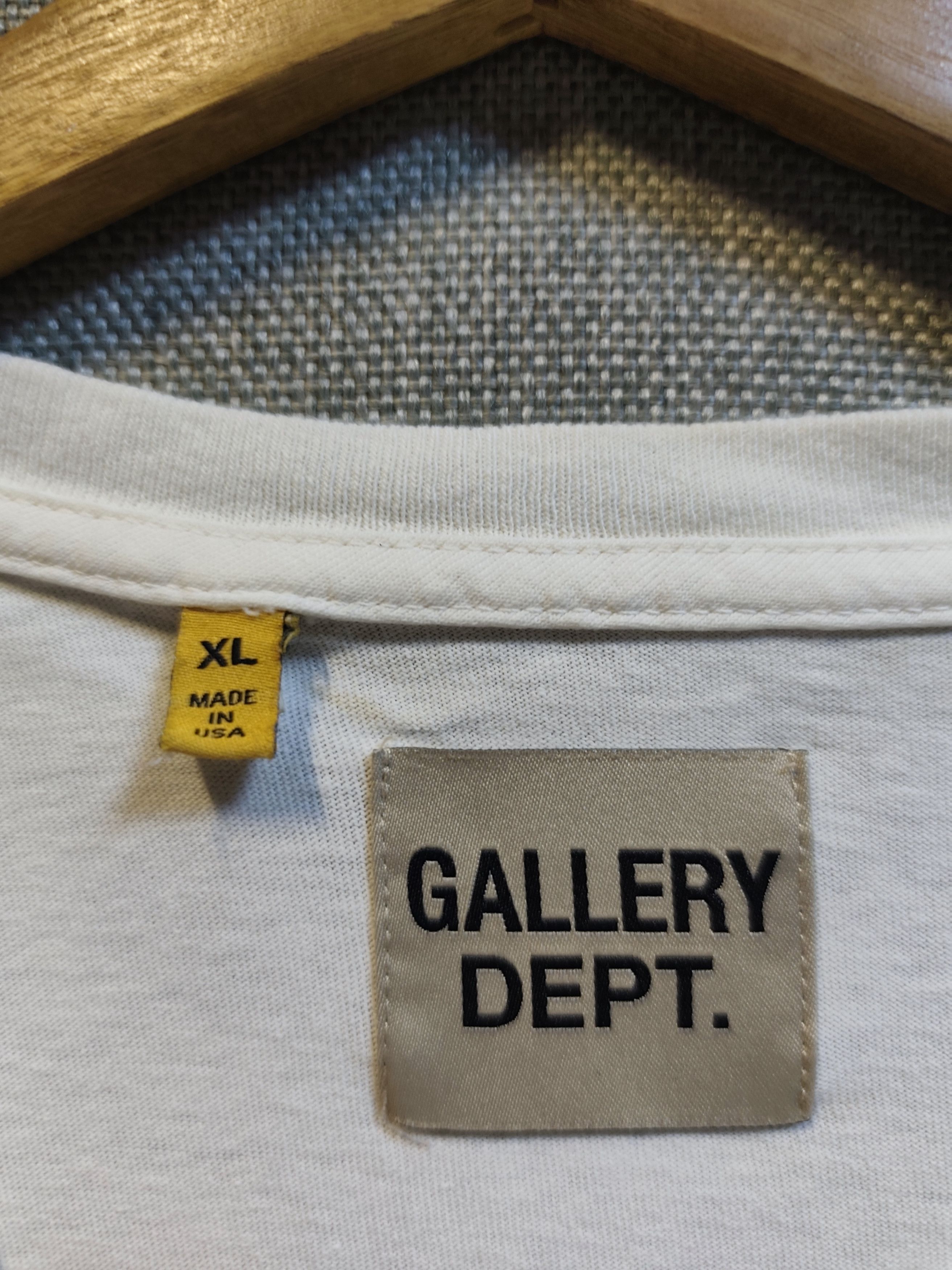 Gallery Dept. Gallery Dept. "Dépt. de la Galerie" French Logo Tee White Size US XL / EU 56 / 4 - 6 Thumbnail