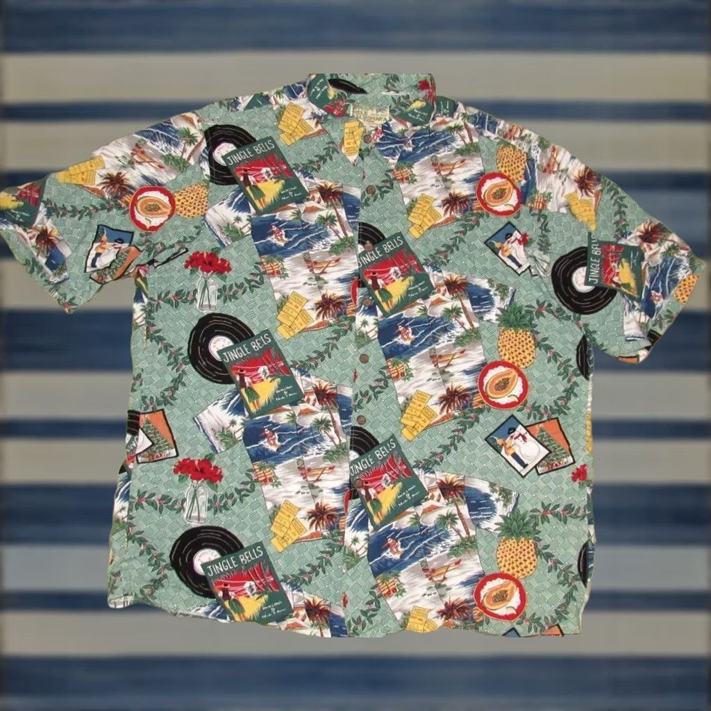 Reyn Spooner REYN SPOONER Mele Kalikimaka Surfin Santa Jingle Bells Rayon Shirt XL Mens Short Sleeve Multicolor Size US XL / EU 56 / 4 - 1 Thumbnail