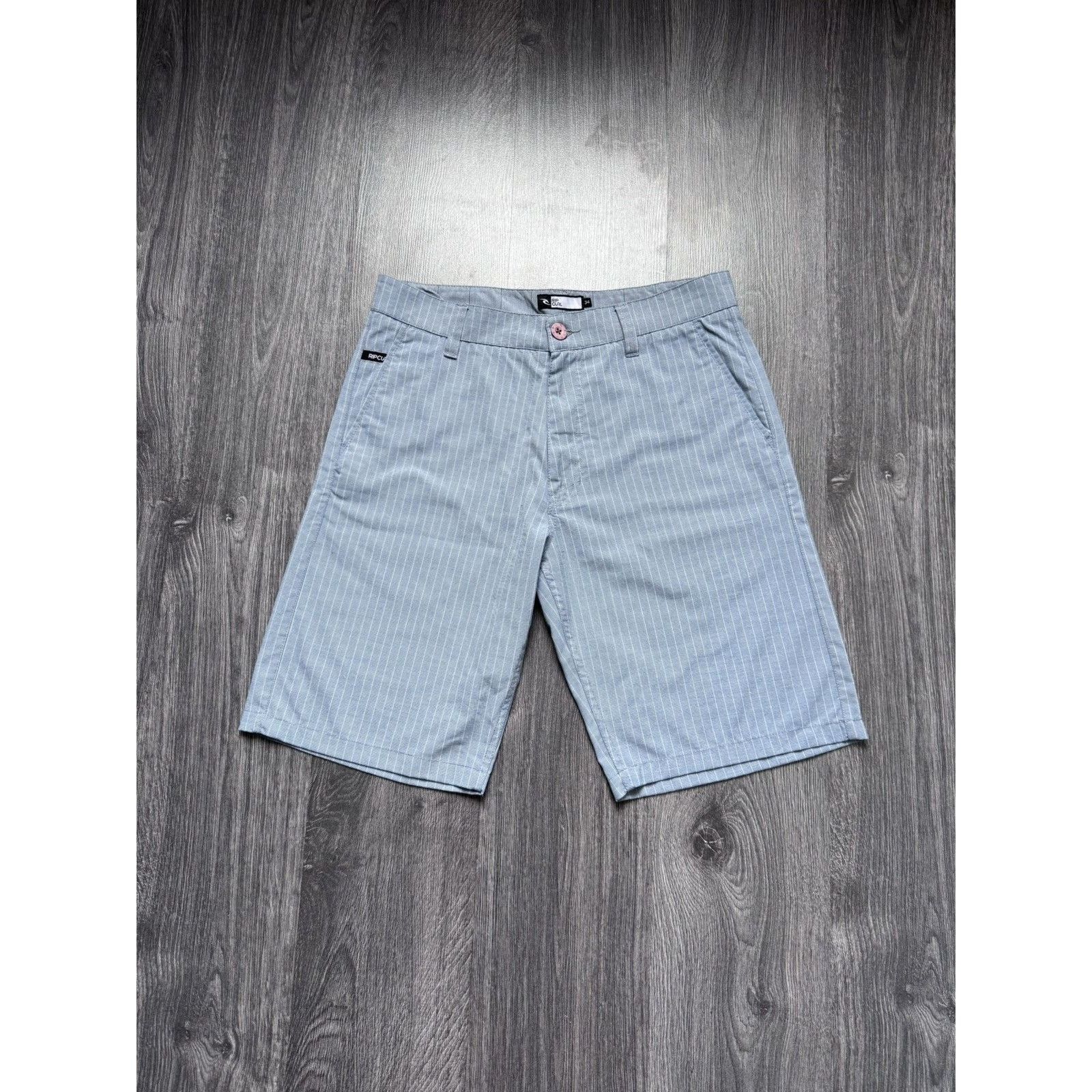 Rip Curl 90s Vintage Rip Curl Cargo Shorts Size US 34 / EU 50 - 1 Thumbnail