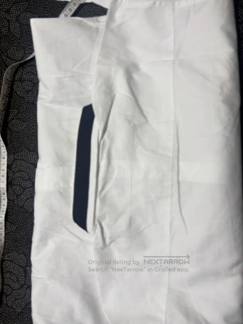 Givenchy Givenchy size 41 White Star Hidden Front Placket Long Slee Size US M / EU 48-50 / 2 - 4 Thumbnail