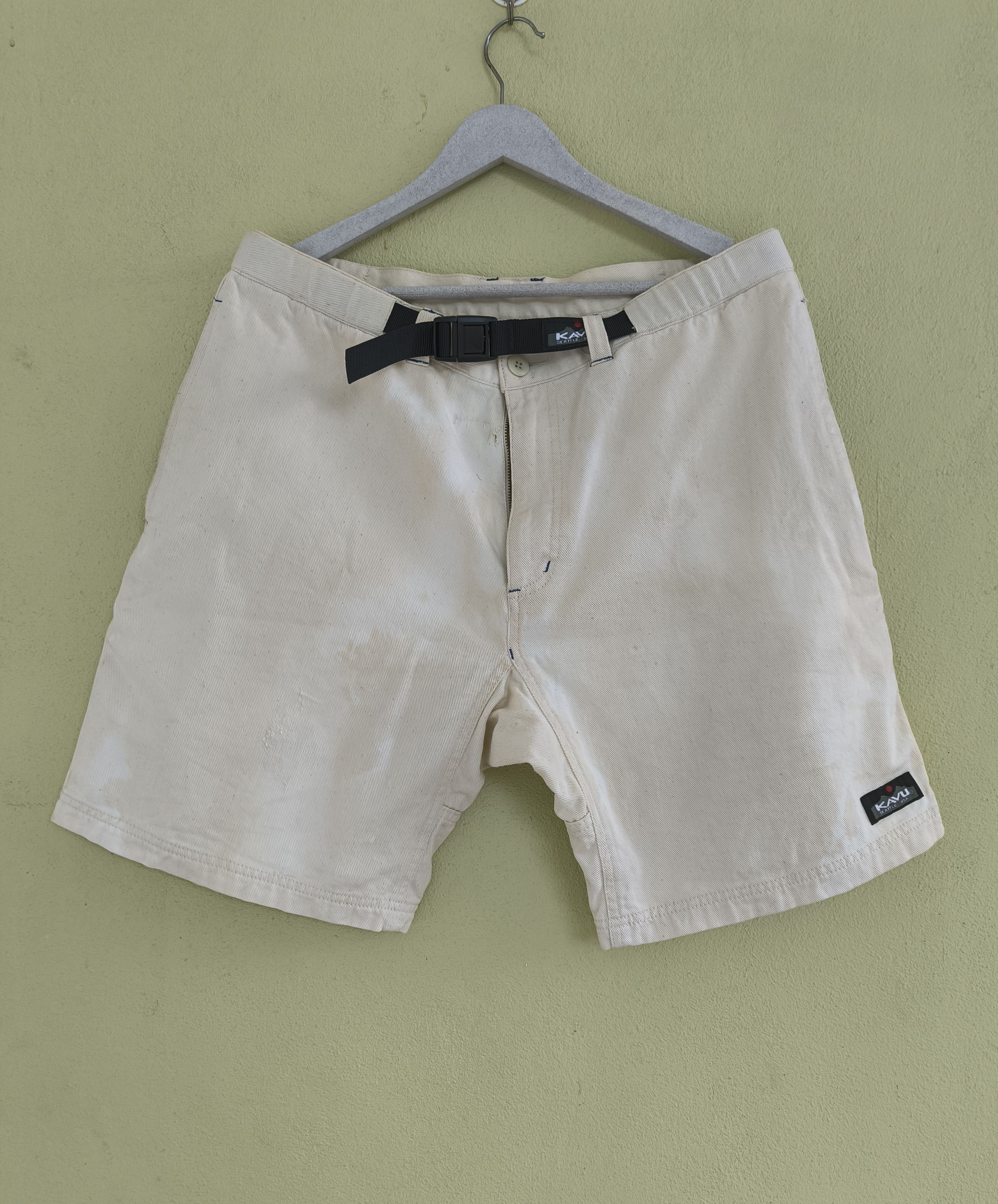 KAVU KAVU distressed workwear short pants Size US 34 / EU 50 - 1 Thumbnail