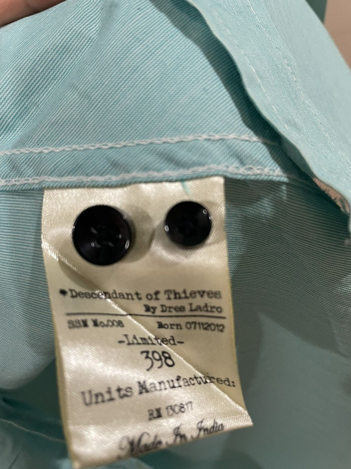 Descendant of Thieves Turquoise button-up with black buttons Size US S / EU 44-46 / 1 - 6 Thumbnail