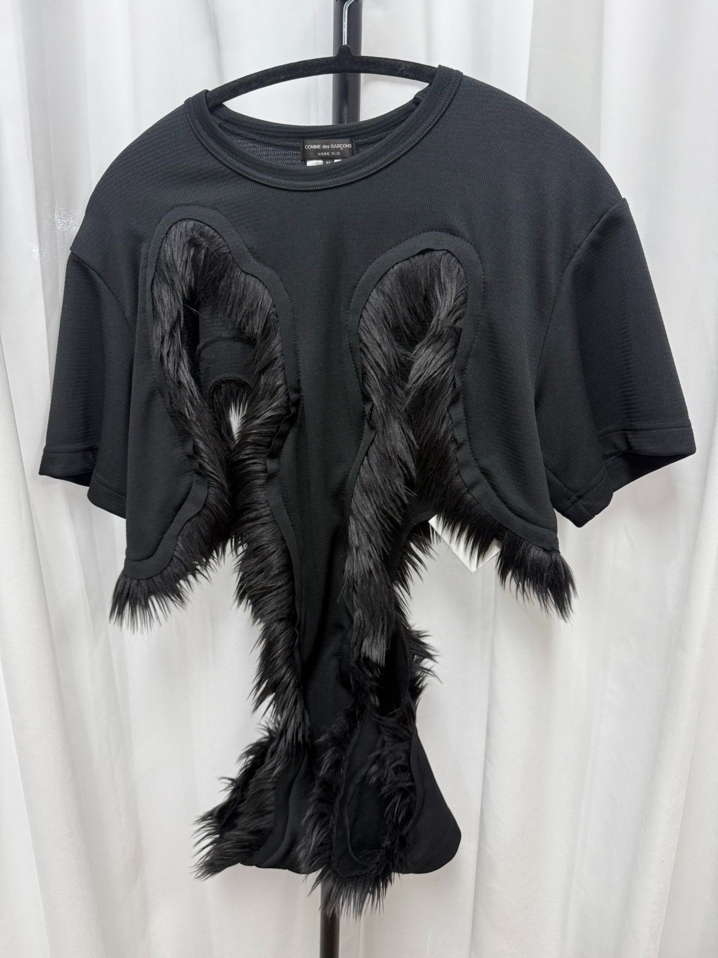 Comme des Garcons Homme Plus Comme des Garçons Homme Plus Fur Short Sleeve Size US M / EU 48-50 / 2 - 1 Thumbnail