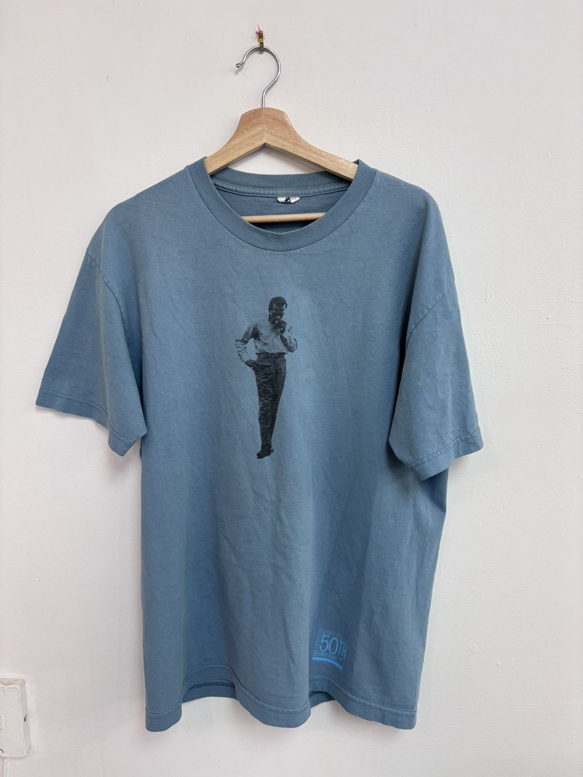 AAA Vintage Miles Davis T-shirt Size US L / EU 52-54 / 3 - 1 Thumbnail