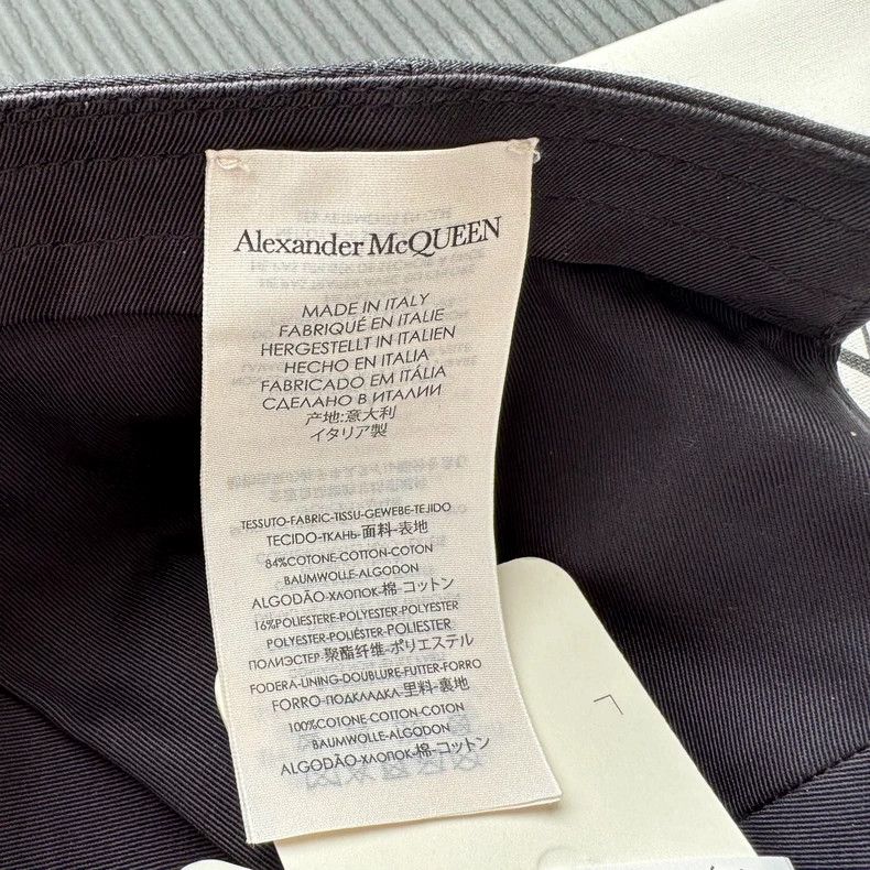 Alexander McQueen Alexander Mcqueen SizeM Sewing hats Size ONE SIZE - 8 Thumbnail