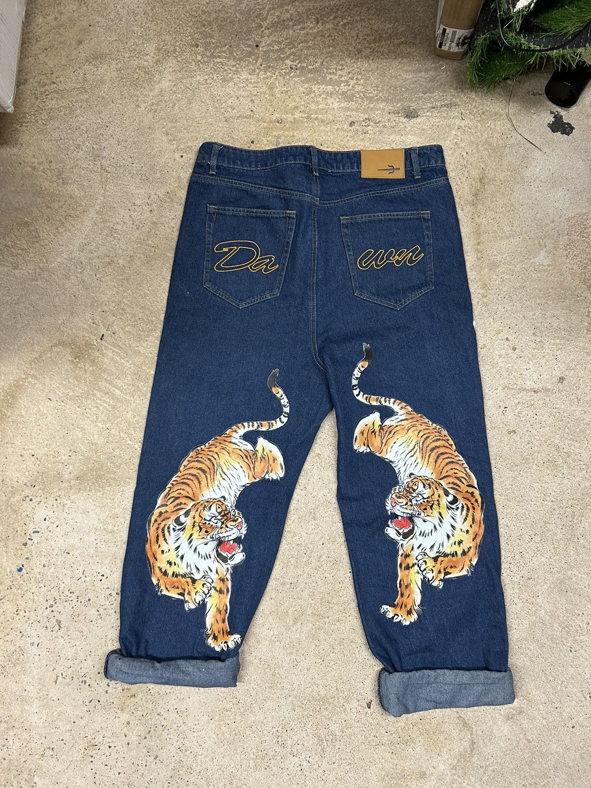 Vintage Tiger Print Denim Pants Size US 34 / EU 50 - 1 Thumbnail
