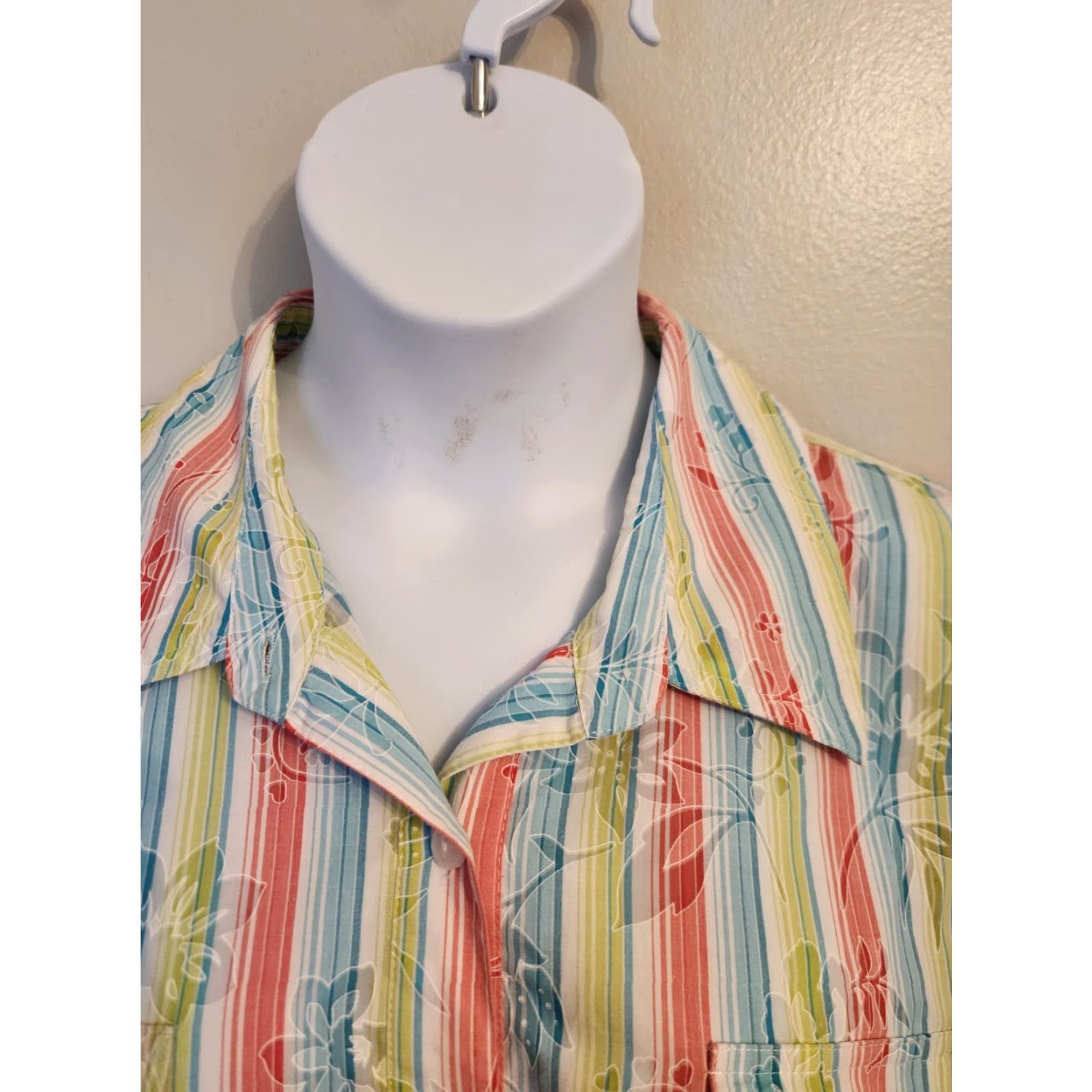 Vintage VINTAGE Alfred Dunner Woman Floral Red Green Blue Stripe Short Sleeve Camp Shirt 22W Size 3XL / US 20-22 - 4 Thumbnail