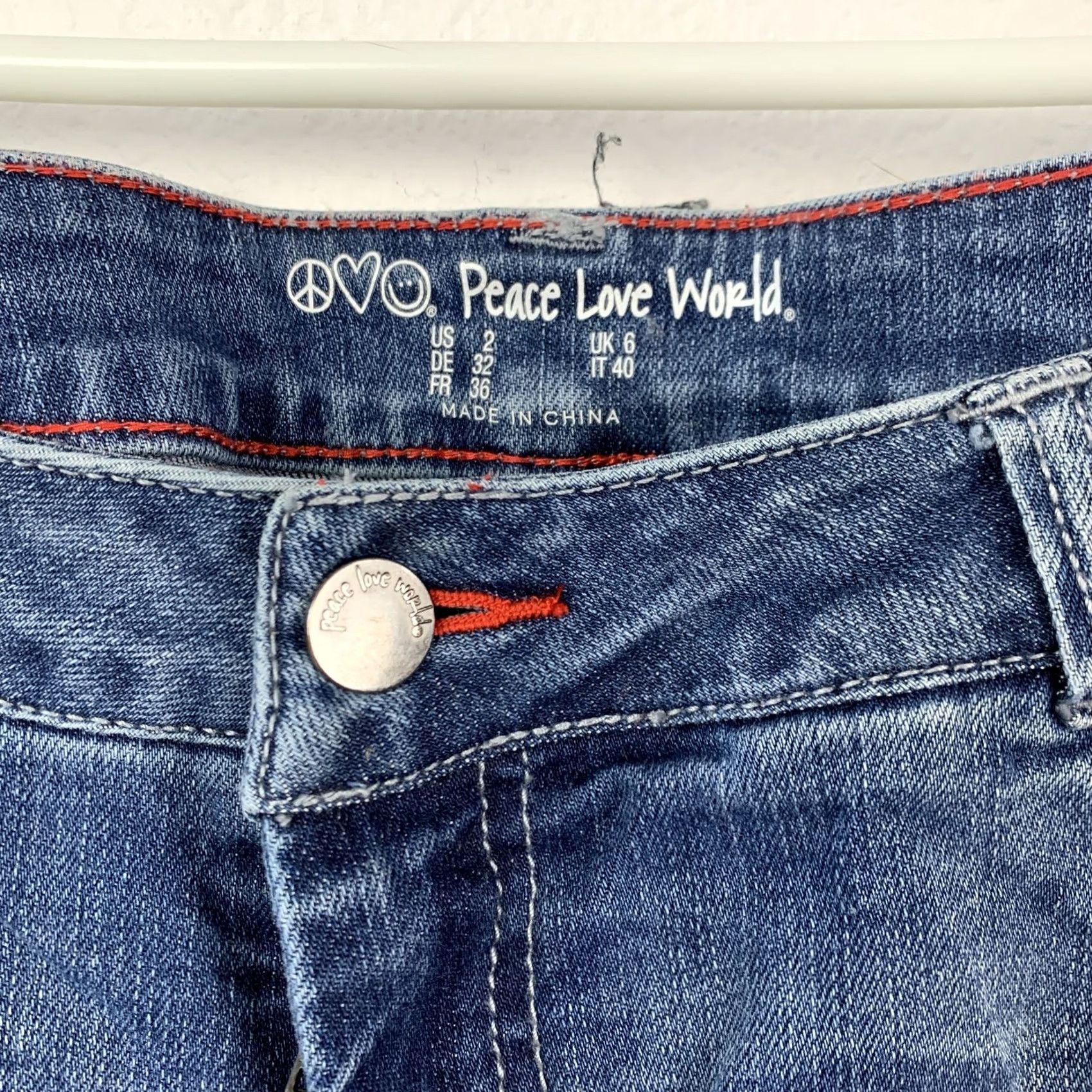 Vintage Peace Love World Women's Size 2 Blue Denim Jeans Wide Leg Button Side Seams Modern Peace Size 26" / US 2 / IT 38 - 5 Thumbnail
