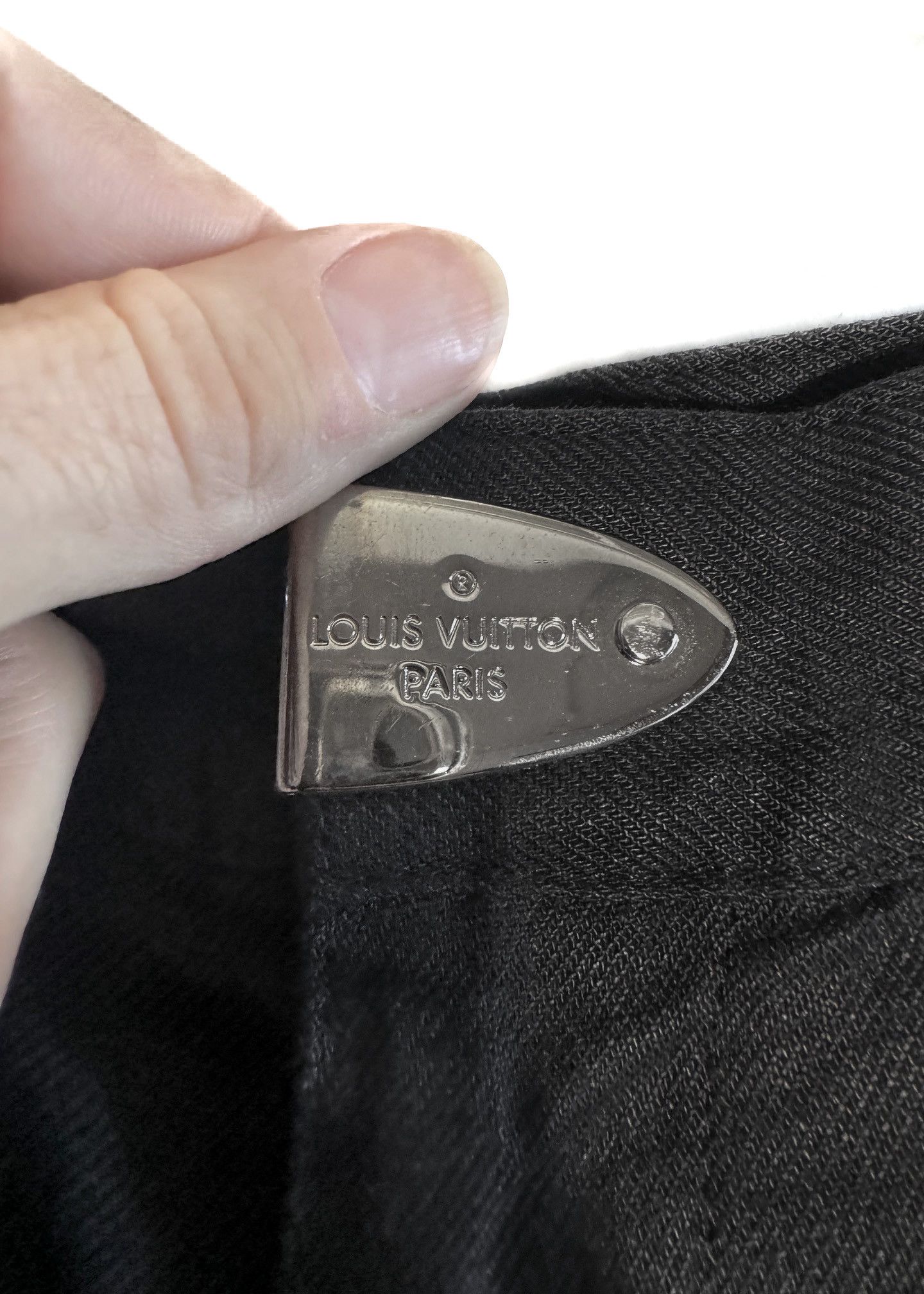 Louis Vuitton Louis Vuitton Black Silver Buckle Linen Shorts Size US 36 / EU 52 - 5 Thumbnail