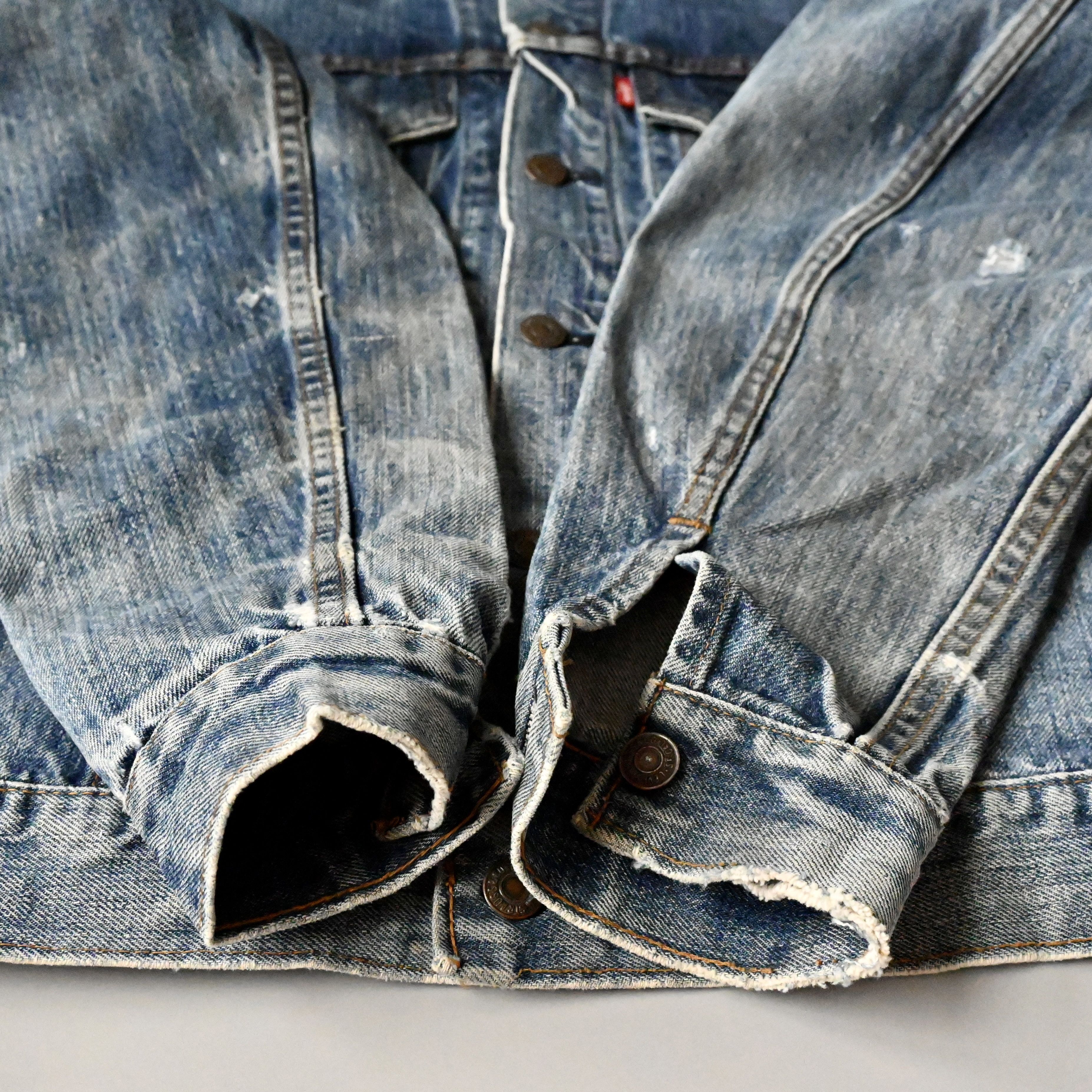 Levi's Vintage 1970s Levi's 70505 denim trucker jacket, small "e" Size US S / EU 44-46 / 1 - 4 Thumbnail