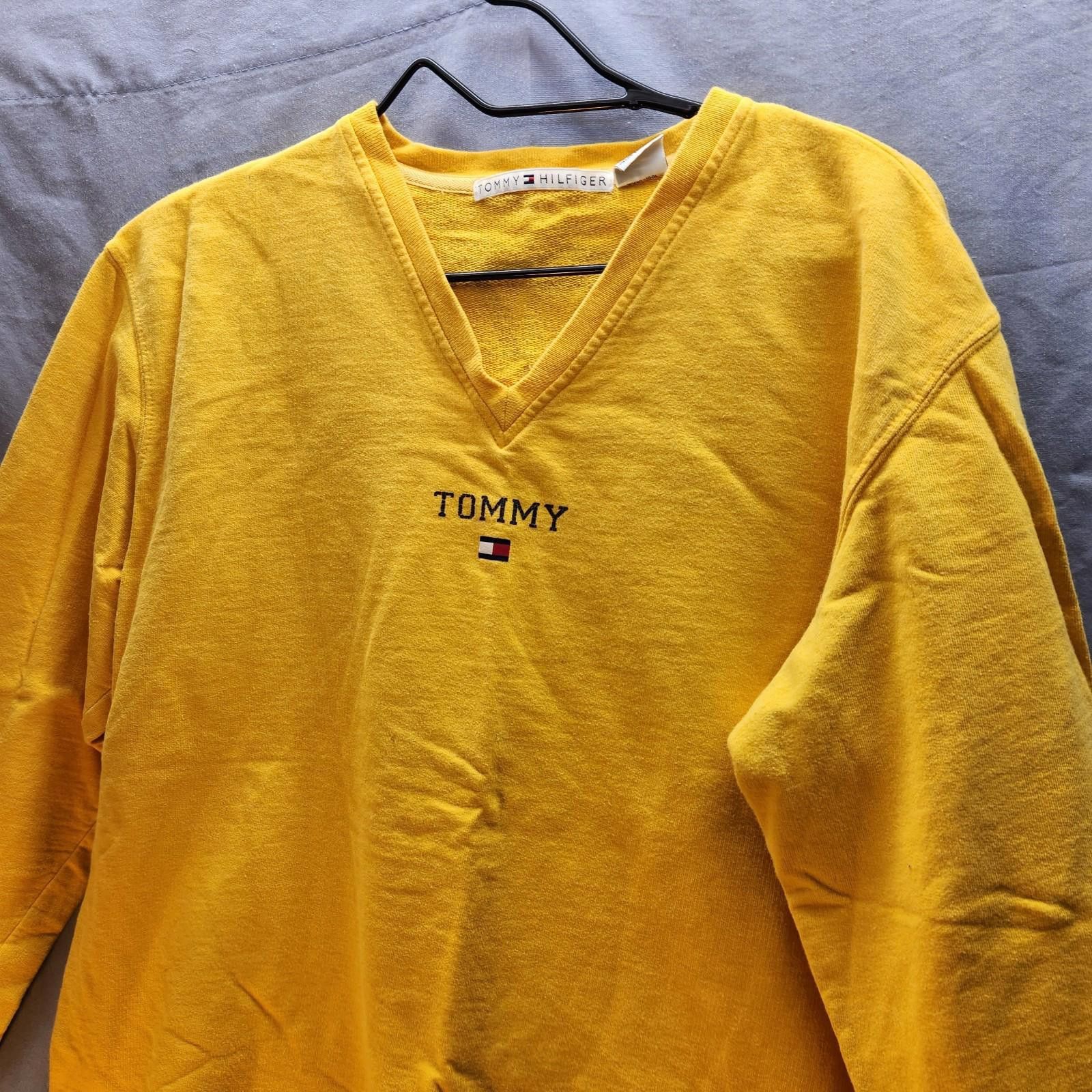 Tommy Hilfiger Tommy Hilfiger 90s Long Sleeve Yellow Tshirt Womens Size XL Size XL / US 12-14 / IT 48-50 - 2 Thumbnail