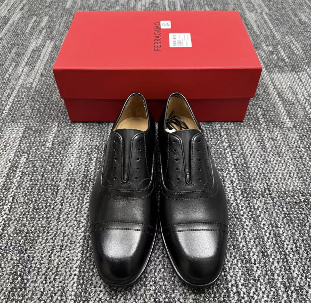 Salvatore Ferragamo Ferragamo Calfskin Double-Stitched Formal Dress Shoes J42 Size US 9 / EU 42 - 2 Thumbnail