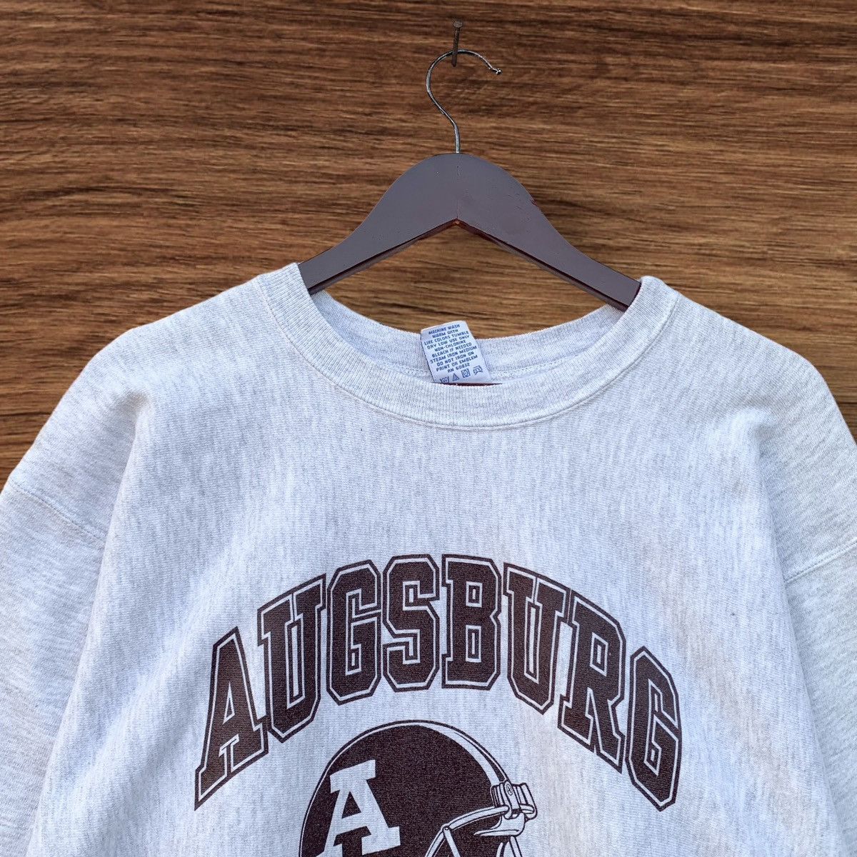 Vintage Vintage 90s Augsburg University Football Crewneck Size US L / EU 52-54 / 3 - 4 Thumbnail