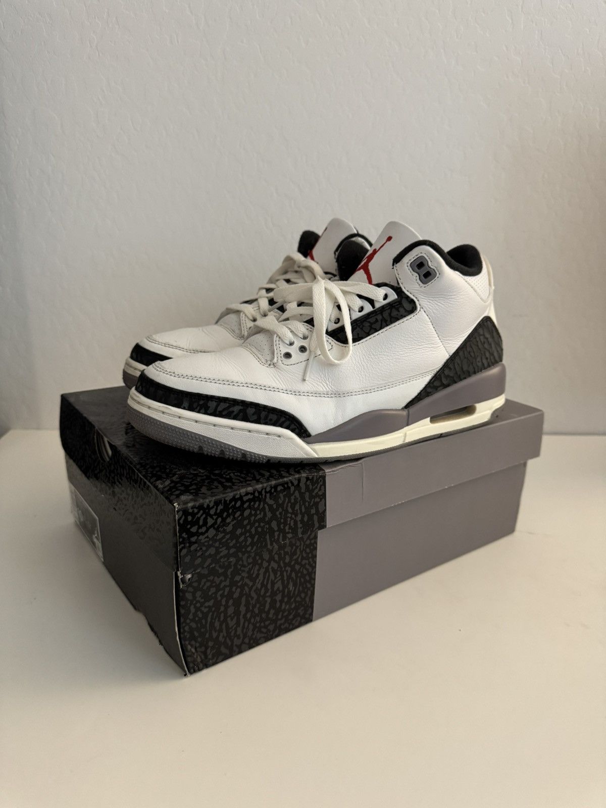 Jordan Brand Jordan 3 Retro Cement Grey Size US 10 / EU 43 - 1 Thumbnail