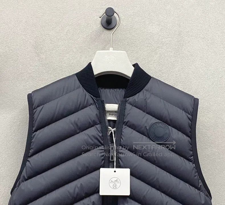 Hermes Hermes Black down vest, super comfortable fabric Size XS / US 0-2 / IT 36-38 - 5 Thumbnail