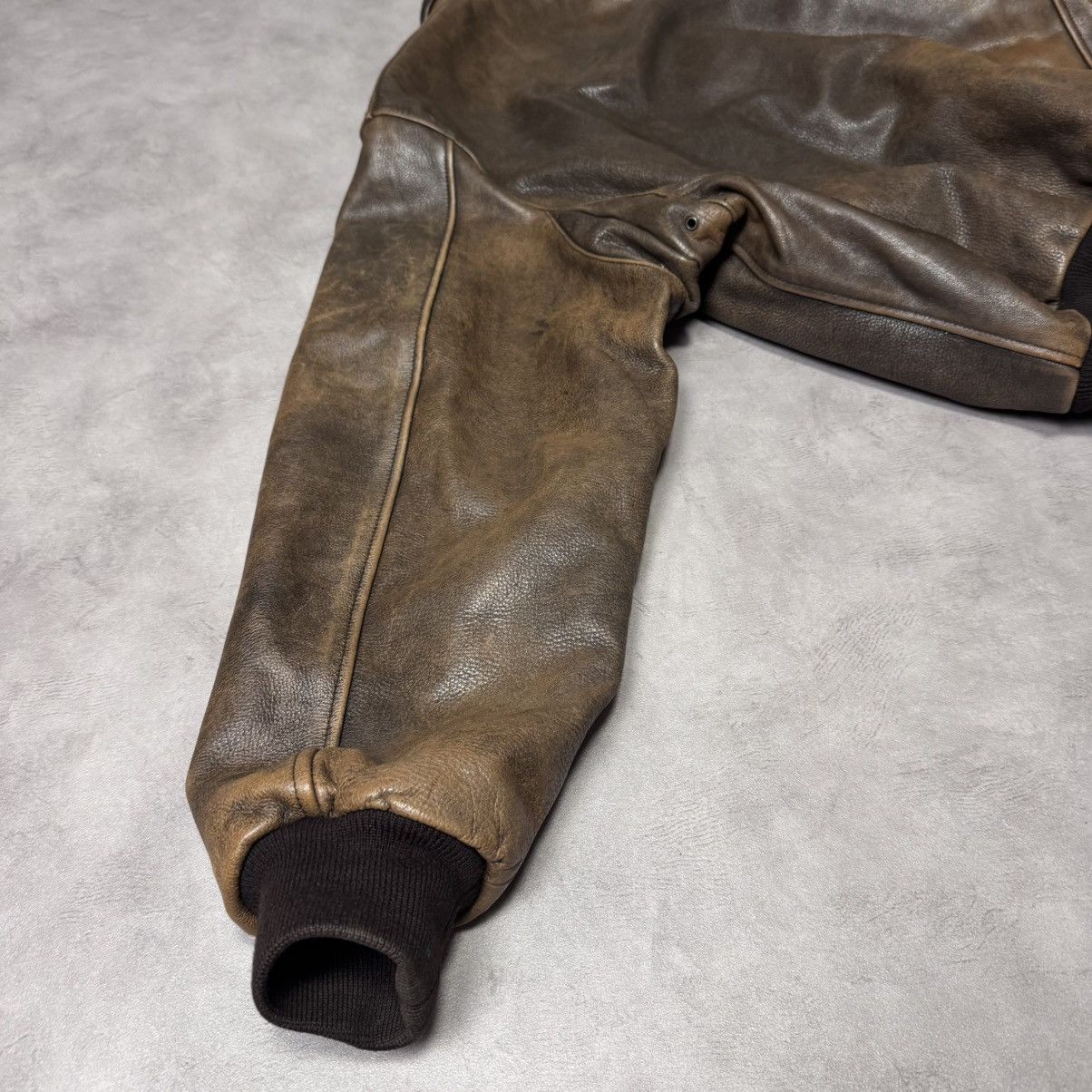 Chevignon Vintage Chevignon Leather Bomber Jacket Aviator Flight A-2 Size US M / EU 48-50 / 2 - 12 Thumbnail
