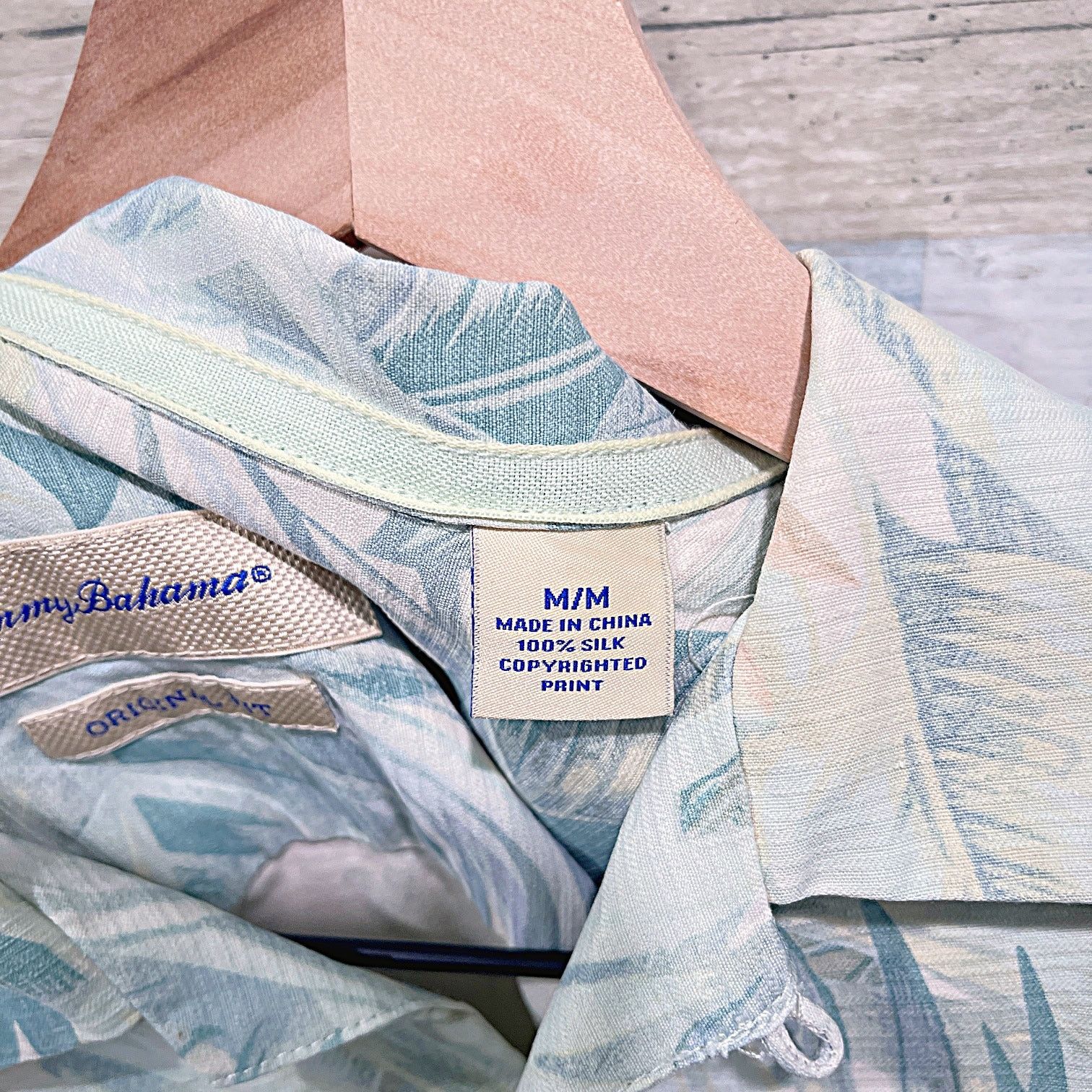 Tommy Bahama TOMMY BAHAMA 100% Silk Hawaiian Camp Shirt Beige Mens Medium Size US M / EU 48-50 / 2 - 7 Thumbnail