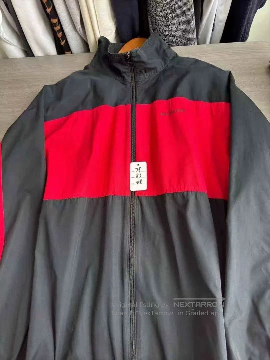 Balenciaga Balenciaga Black Red Embroidered Windbreaker. Size US M / EU 48-50 / 2 - 9 Thumbnail