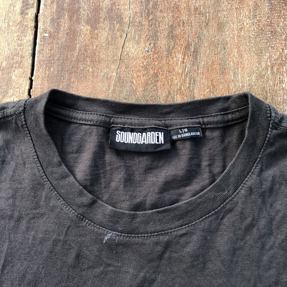 Band Tees Vintage SoundGarden Band Rare Shirt Size US L / EU 52-54 / 3 - 4 Thumbnail