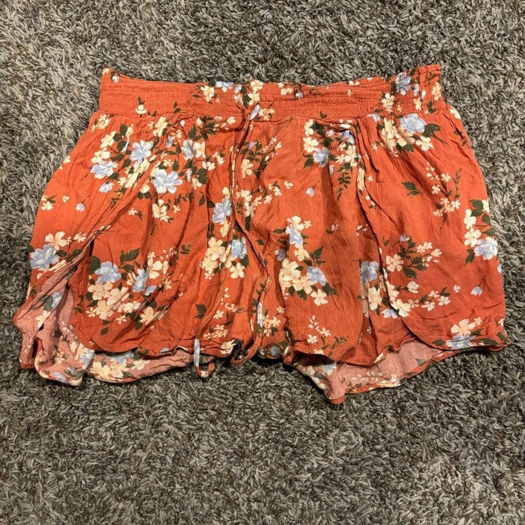 American Eagle Outfitters Women’s American Eagle Shorts Size 28" / US 6 / IT 42 - 1 Thumbnail