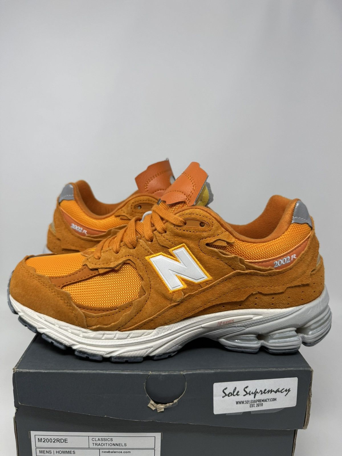 New Balance New Balance 2002R Vintage Orange Size US 9.5 / EU 42-43 - 3 Thumbnail