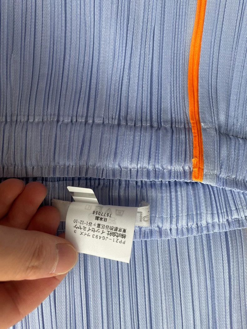 Issey Miyake Issey Miyake size:3 Blue pleated skirt Size 42" / US 20 - 6 Thumbnail