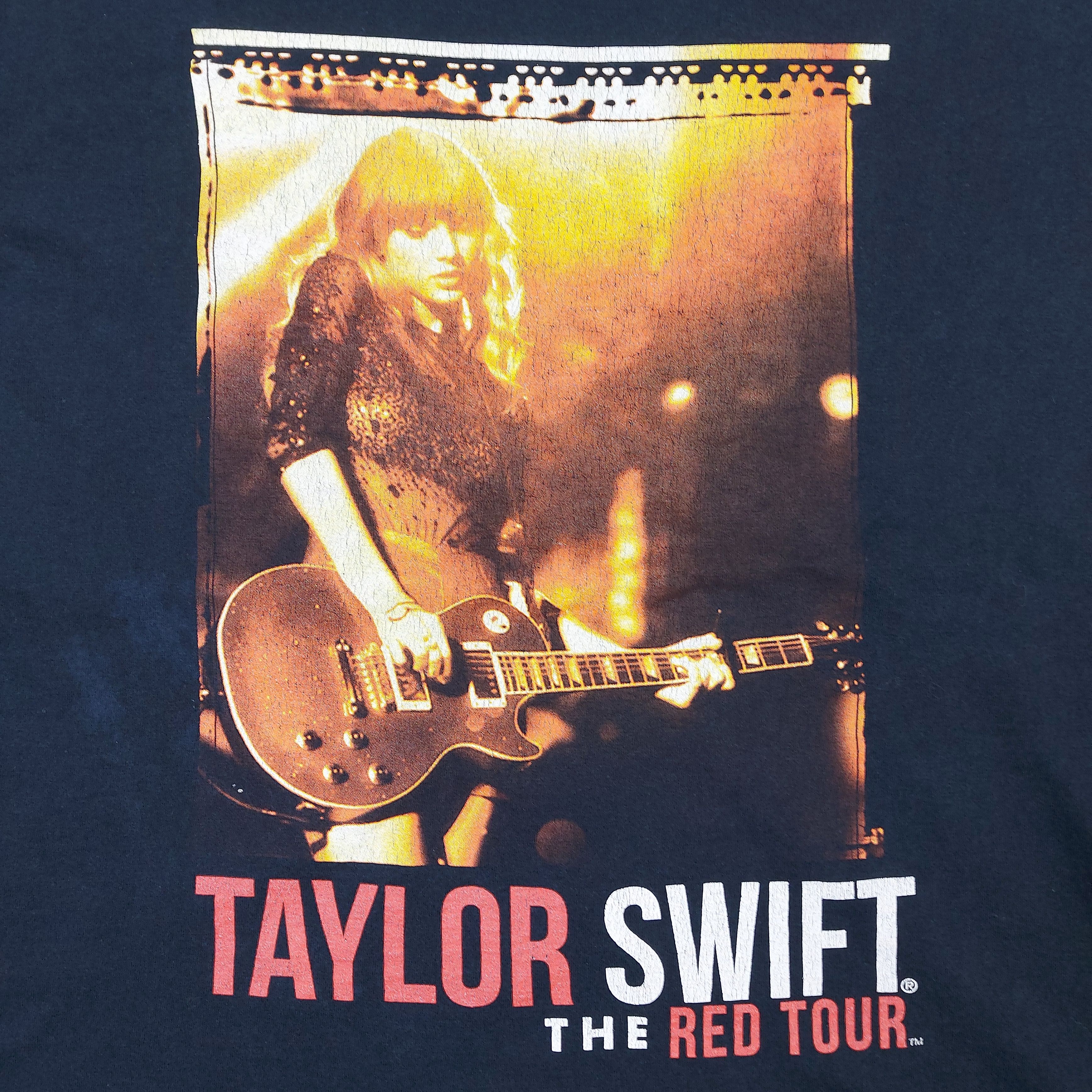 Band Tees Taylor Swift The Red Tour 2013 Double-Sided Merch TEE Size US M / EU 48-50 / 2 - 4 Thumbnail