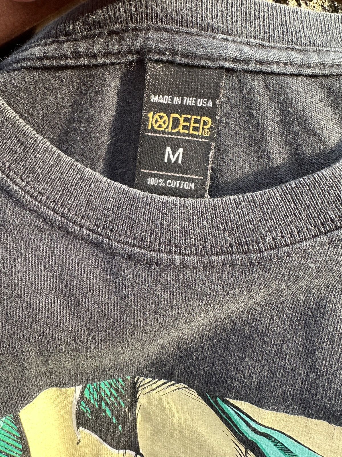 10 Deep Vintage Shark 10 DEEP Graphic T Shirt Size US M / EU 48-50 / 2 - 2 Thumbnail