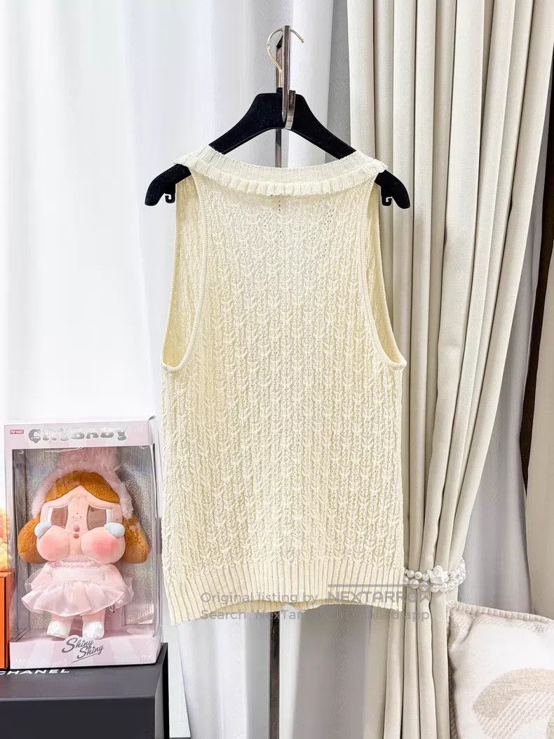 Chanel Chanel Ruffled knitted vest cardigan coat Size XS / US 0-2 / IT 36-38 - 3 Thumbnail