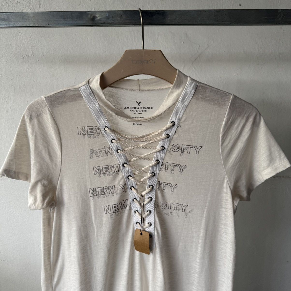 American Eagle Outfitters Chest String Lace Up Shirt Size M / US 6-8 / IT 42-44 - 2 Thumbnail