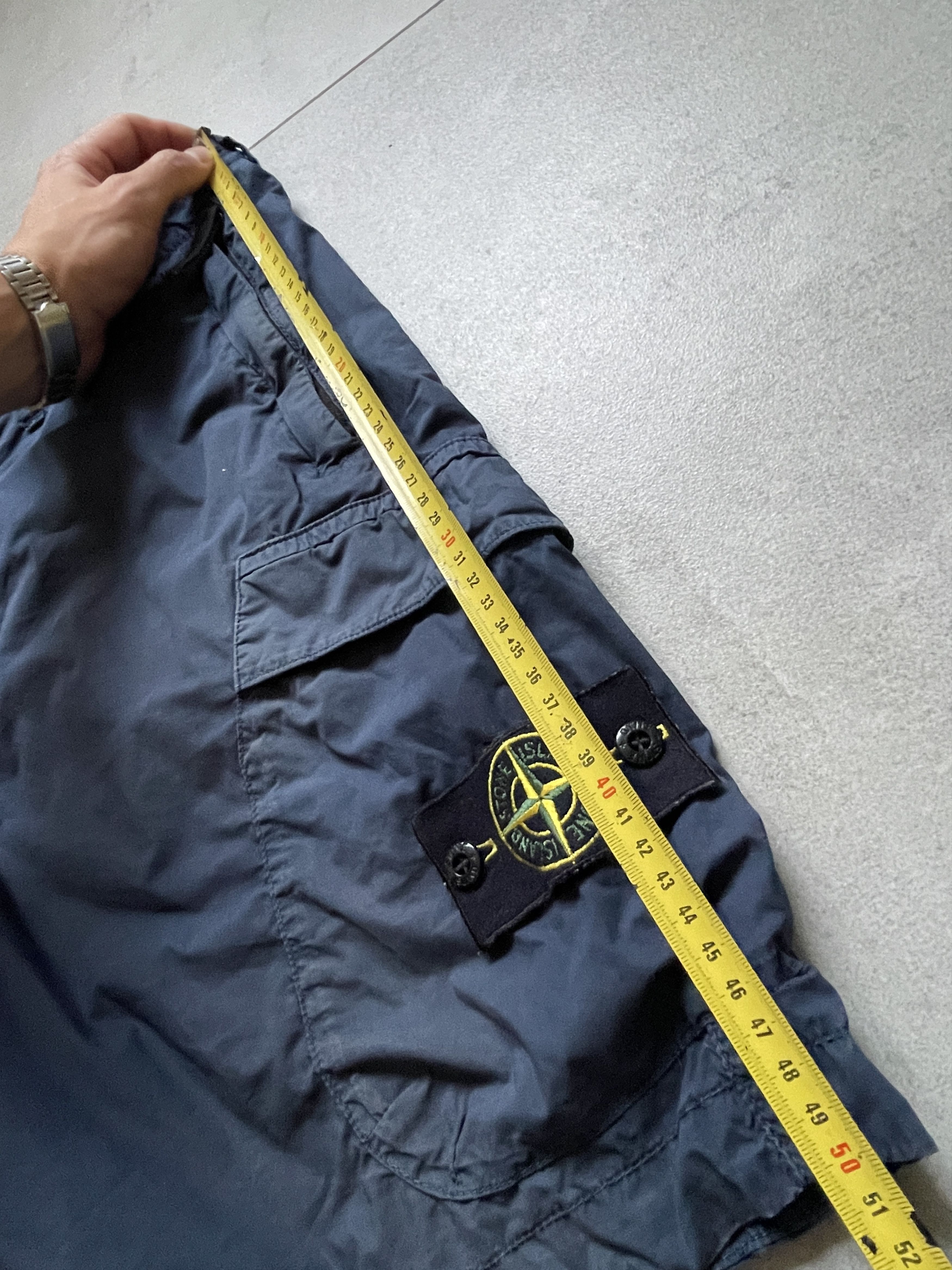 Stone Island STONE ISLAND NAVY CARGO SHORTS Size US 36 / EU 52 - 17 Thumbnail
